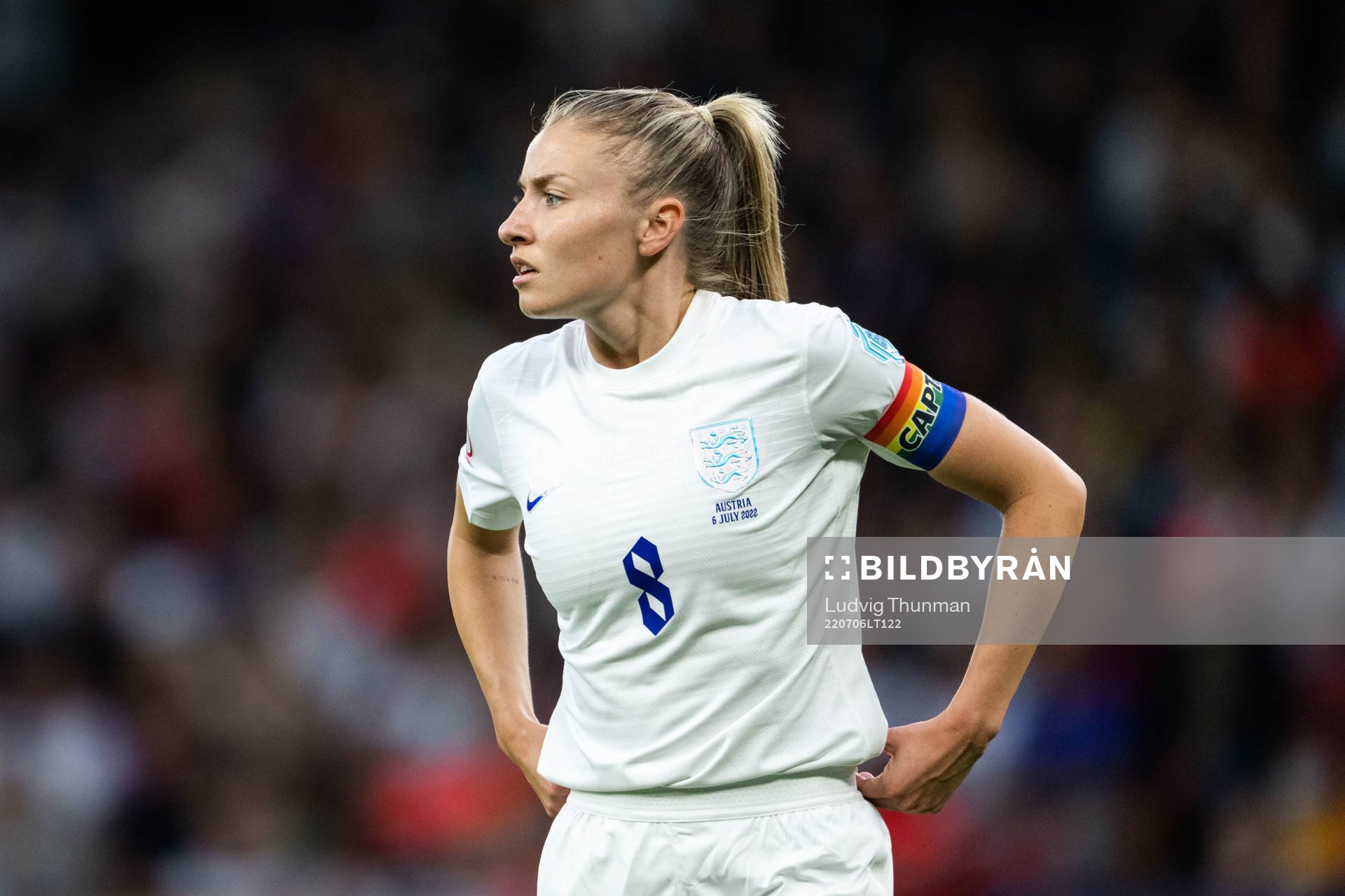 Leah Williamson of England