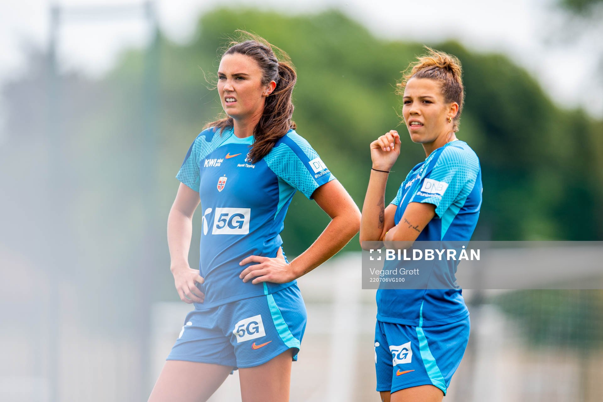 Ingrid Syrstad Engen and Celin Bizet Ildhusøy of the