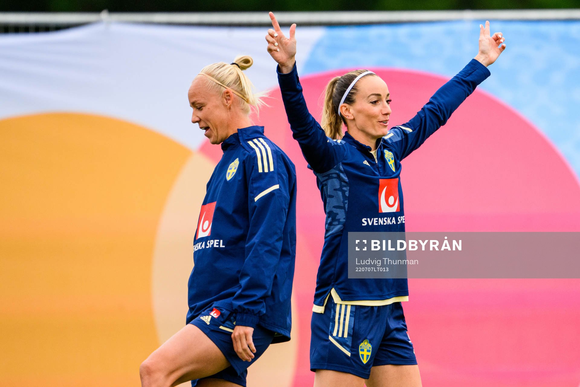 Caroline Seger and Kosovare Asllani