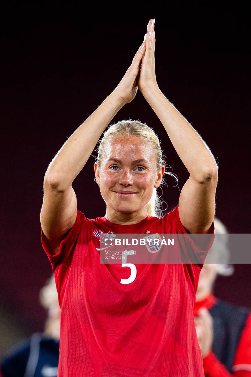 Guro Bergsvand of Norway celebrates