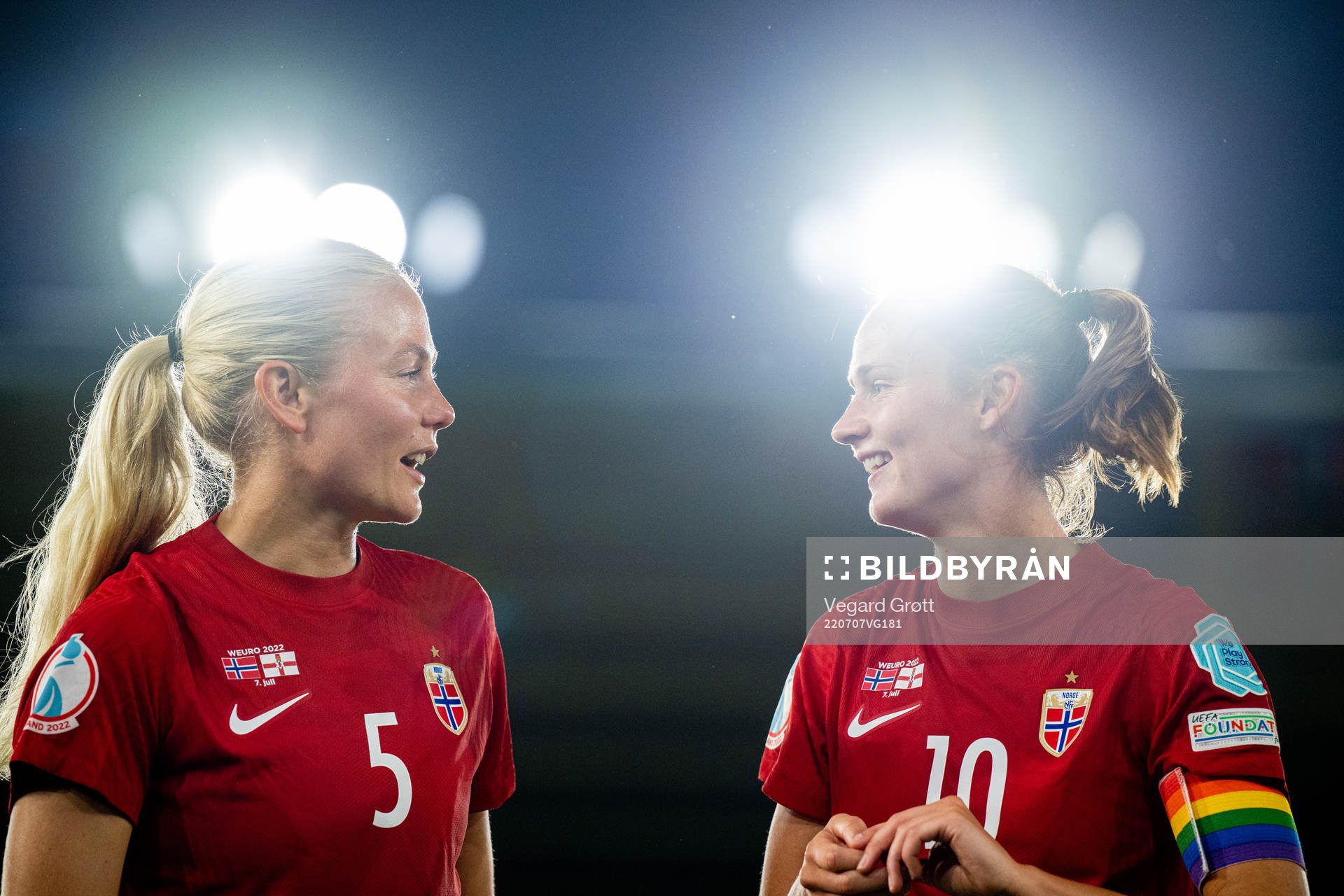 Guro Bergsvand and Caroline Graham Hansen of Norway
