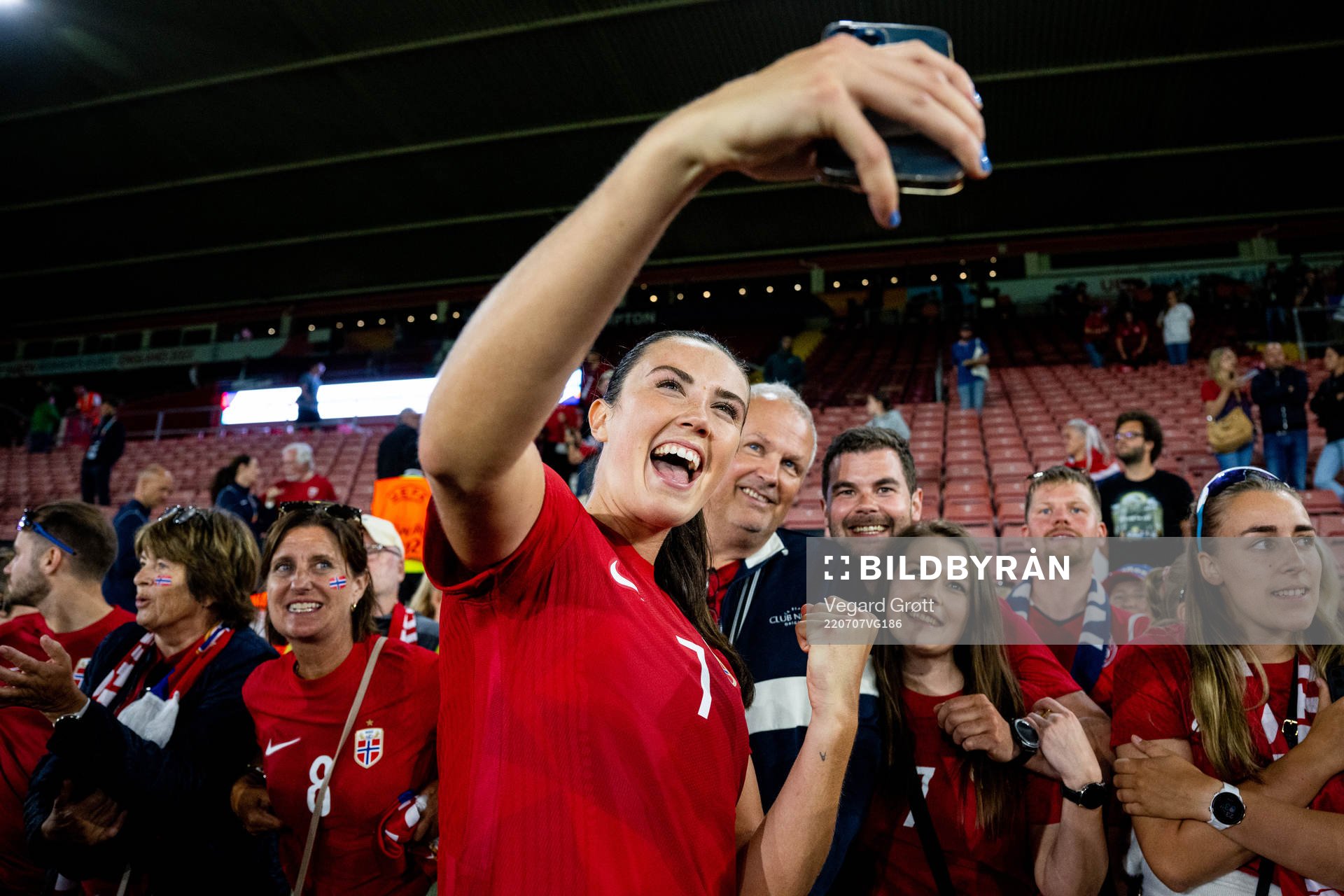 Ingrid Syrstad Engen of Norway takes a selfie with family