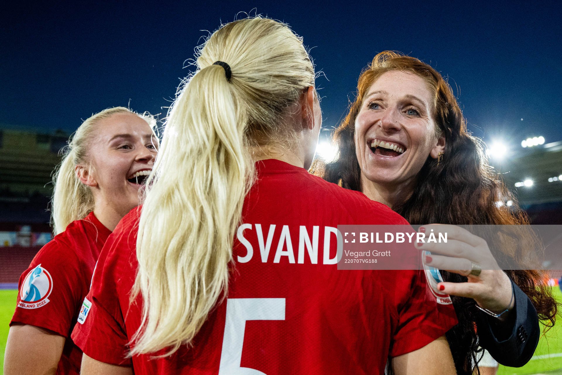 Anna Jøsendal, Guro Bergsvand and Lise Klaveness,