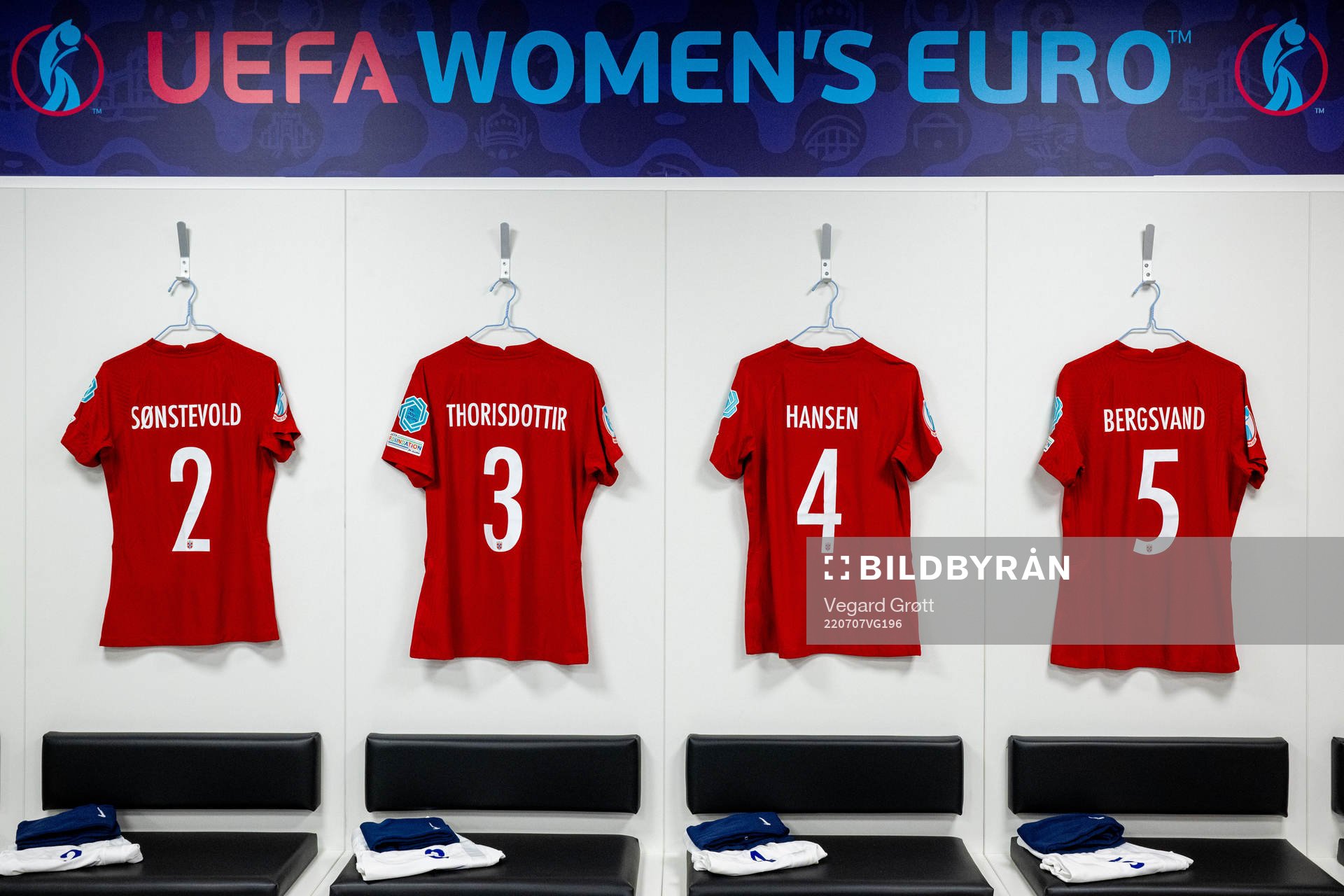 The kits of Anja Sønstevold, Maria Thorisdottir, Tuva