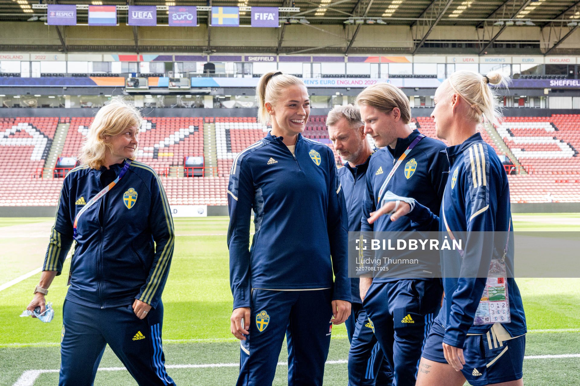 Fridolina Rolfö and Caroline Seger of Sweden