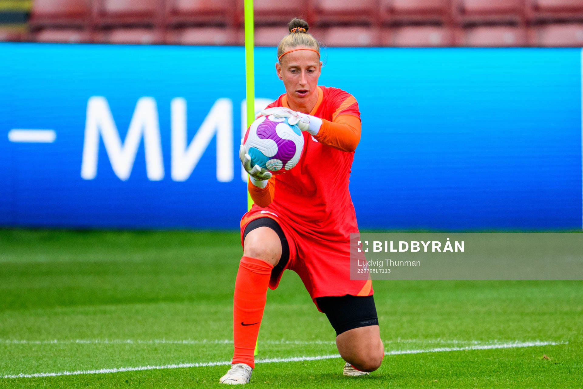 Goalkeeper Sari Van Veenendaal