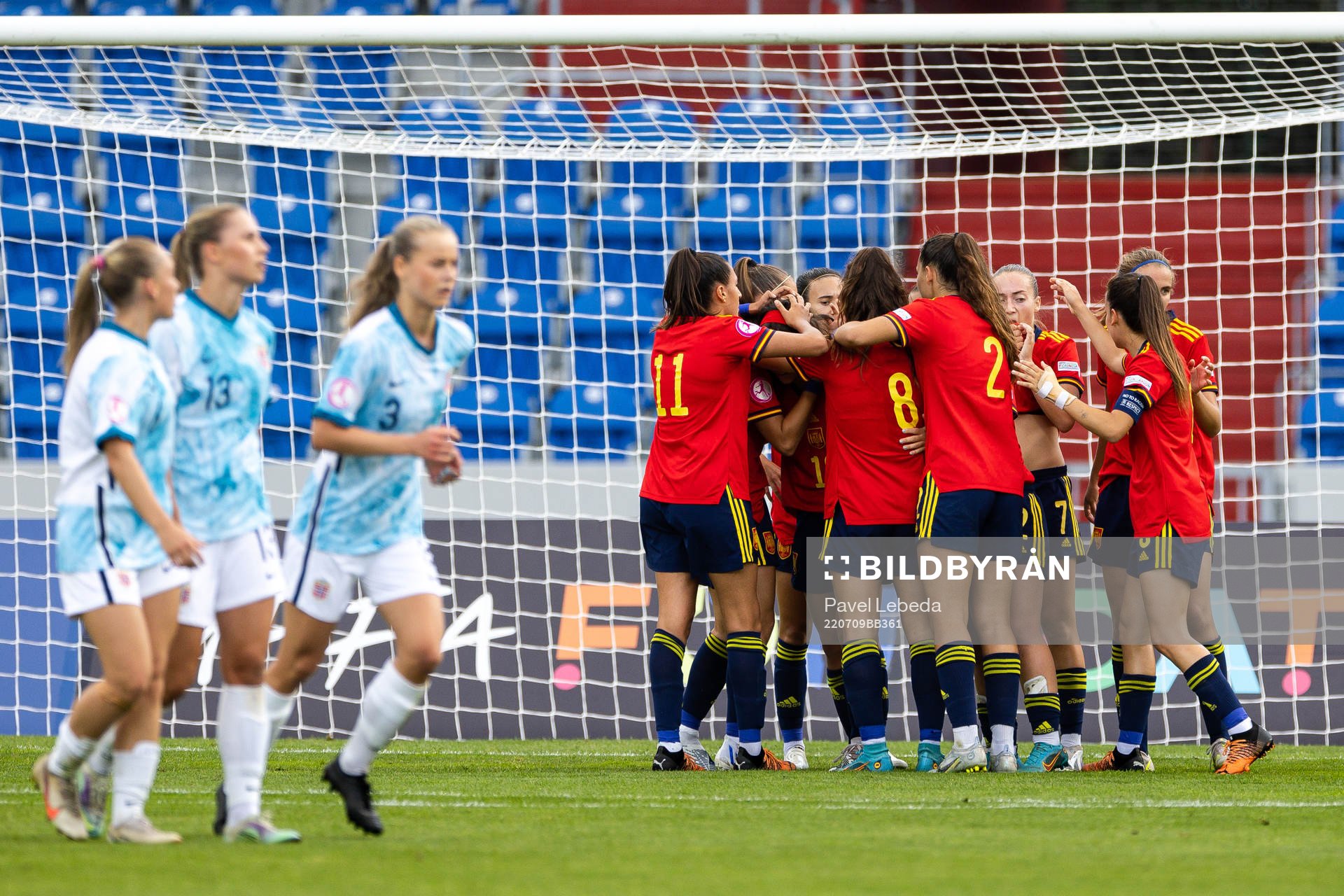 Players of Spain celebrate the 1-1 goal