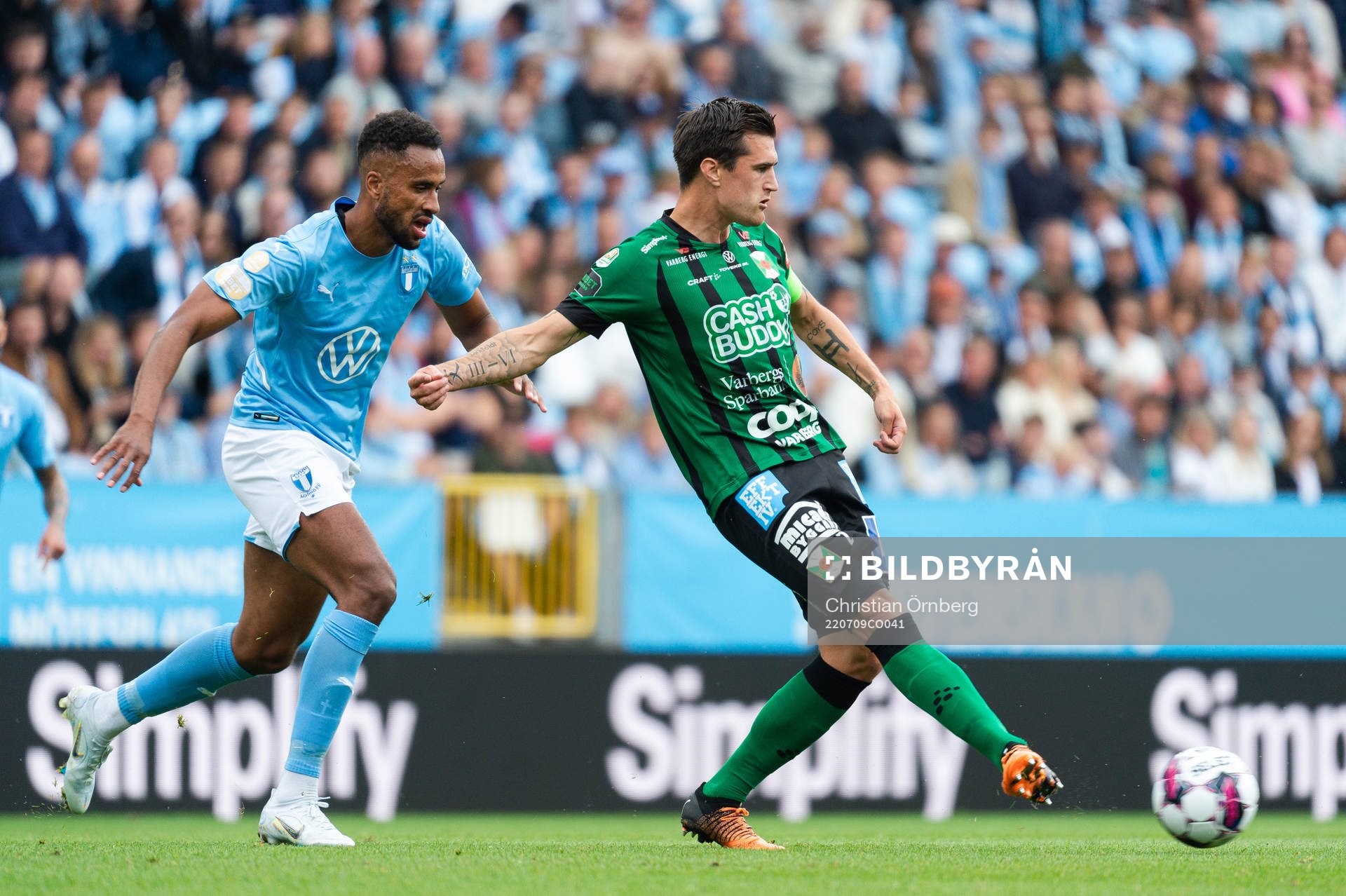 Malmö FFs Isaac Kiese Thelin och Varbergs Jon Birkfeldt