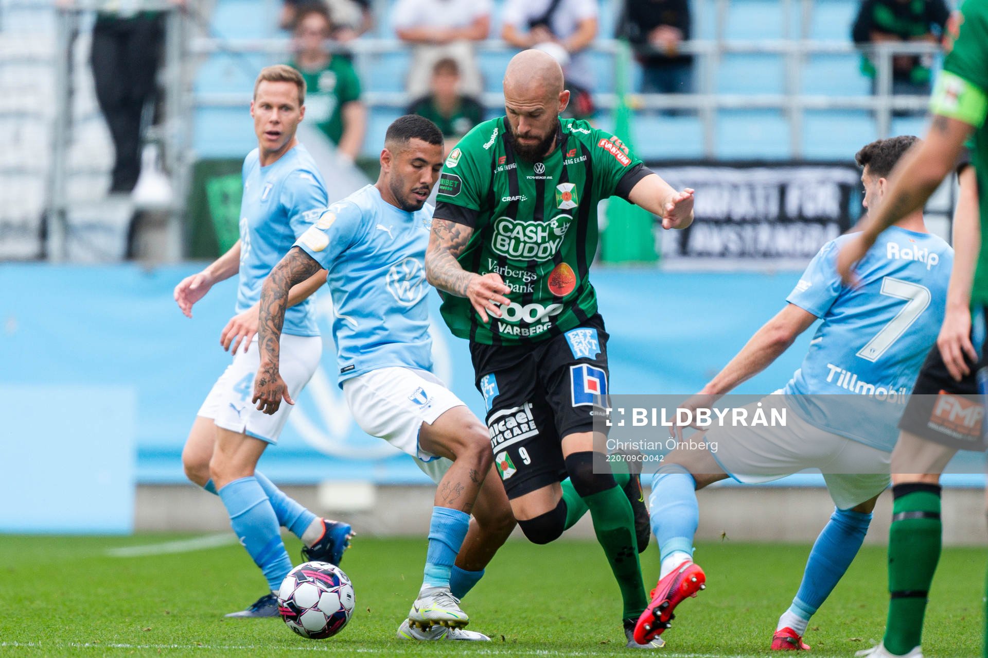 Malmö FFs Sergio Pena och Varbergs Robin Simovic