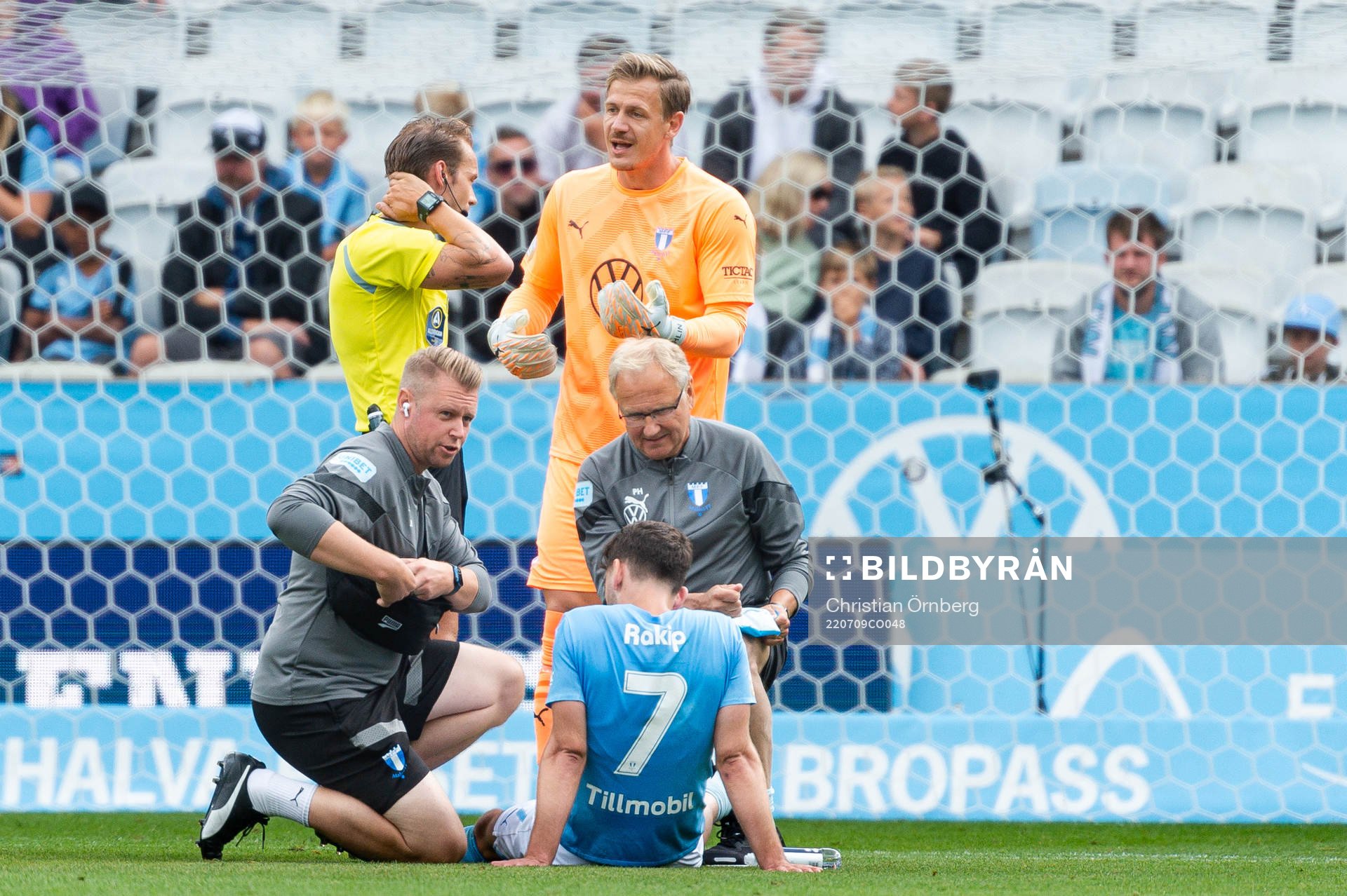 Malmö FFs Erdal Rakip får vård