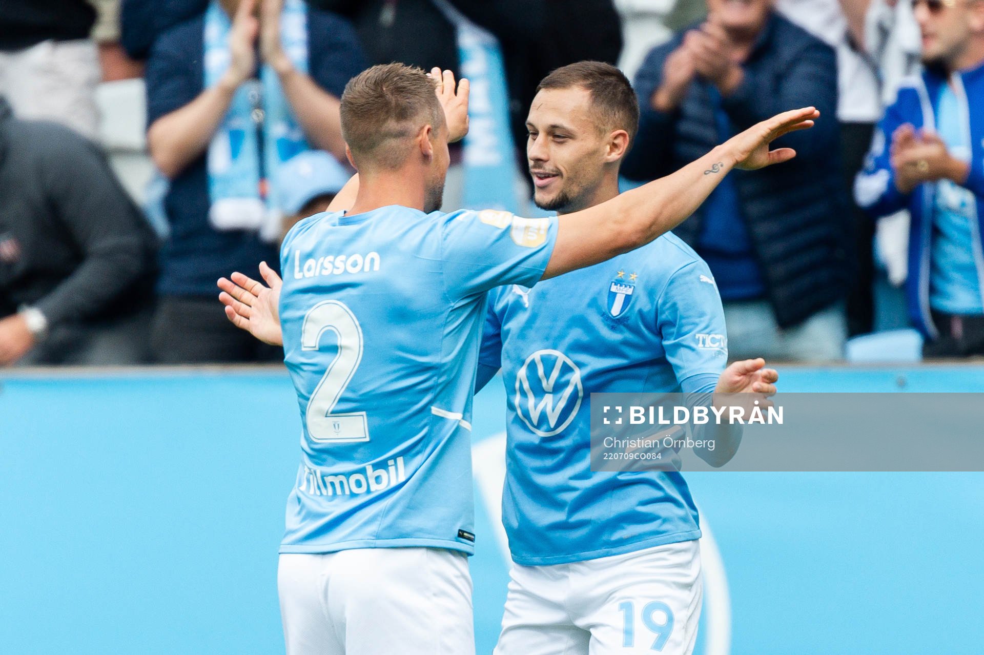 Malmö FFs Anders Christiansen och Veljko Birmancevic jublar
