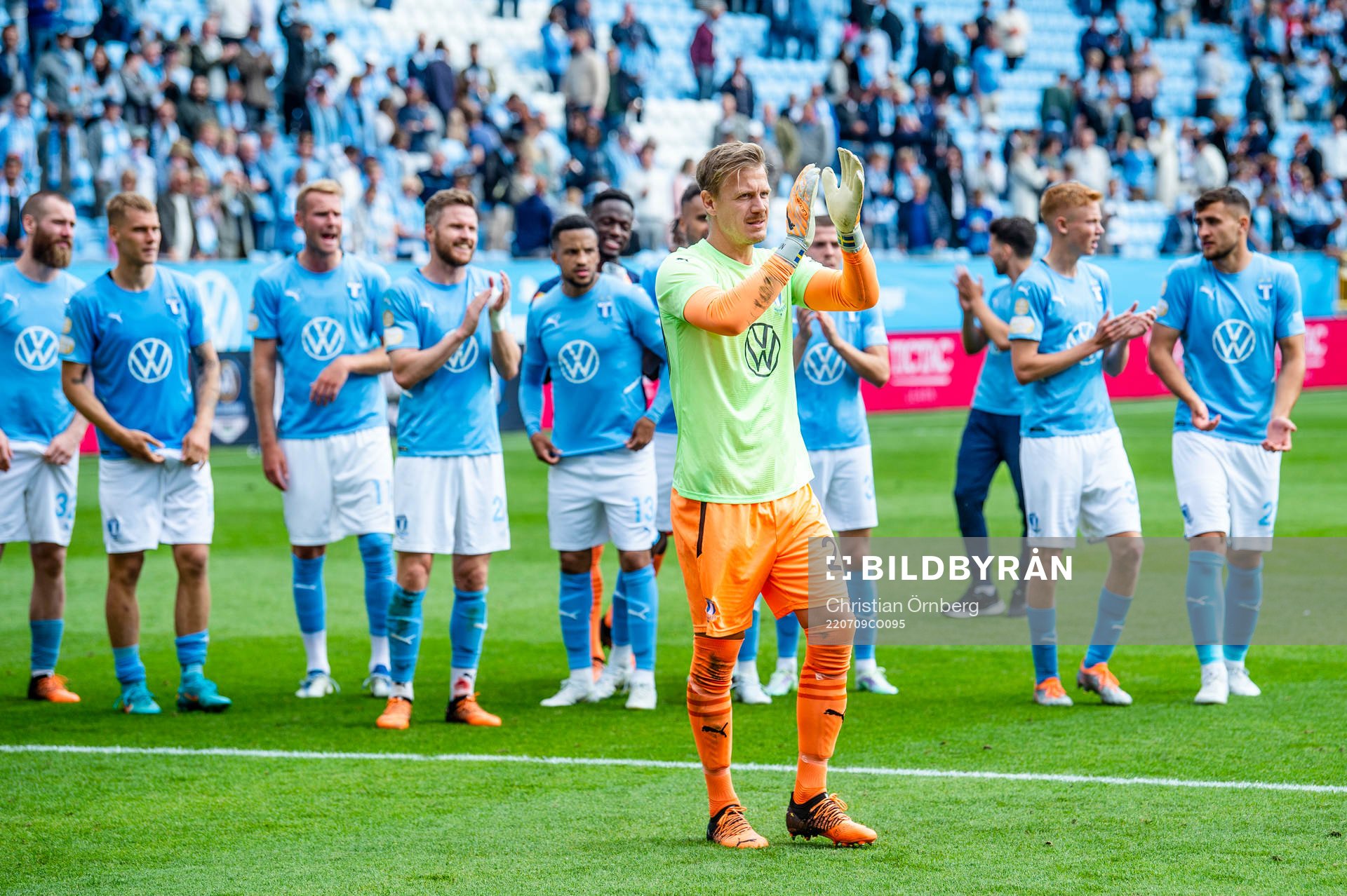 Malmö FFs målvakt Johan Dahlin och lagkamraterna jublar