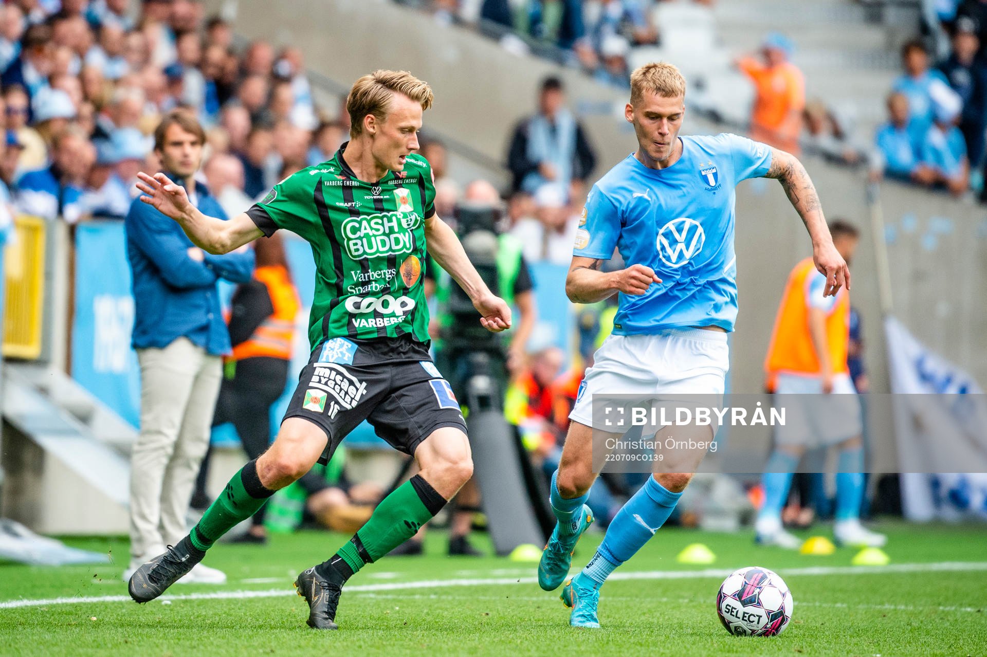 Varbergs Alexander Johansson mot Malmö FFs Felix Beijmo