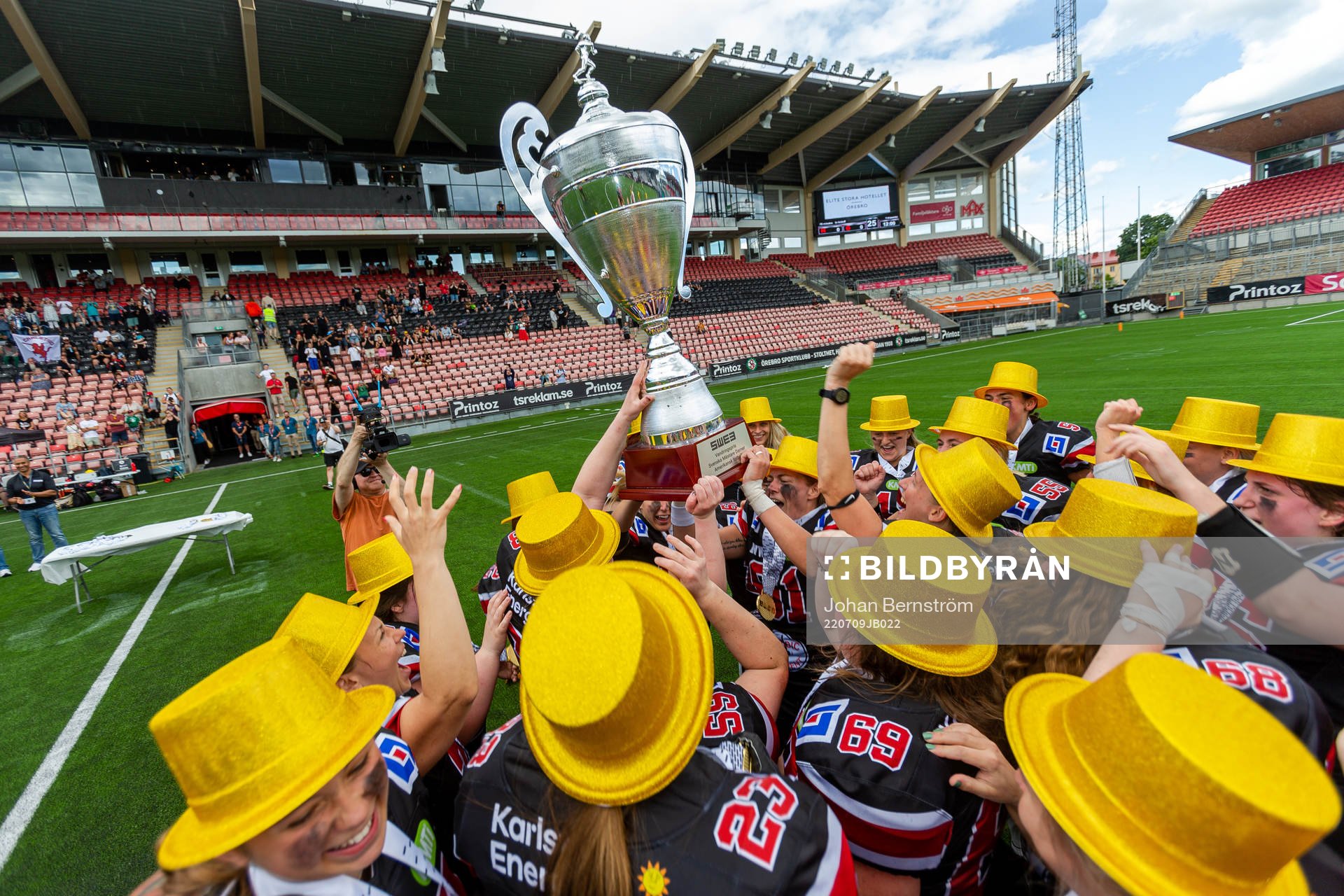 Carlstad Crusaders spelare jublar