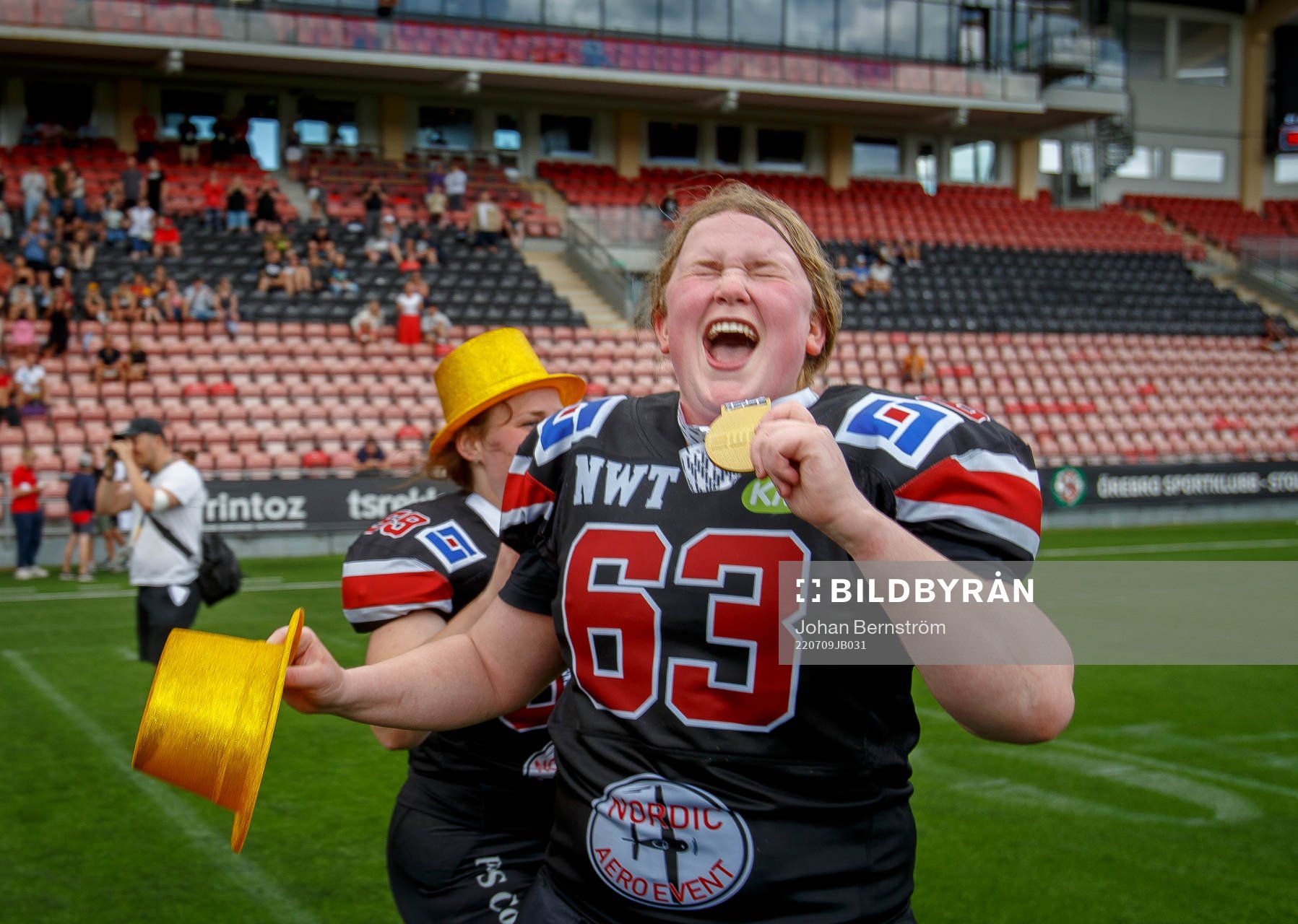 Carlstad Crusaders dam Frida Olsson-Granlund jublar