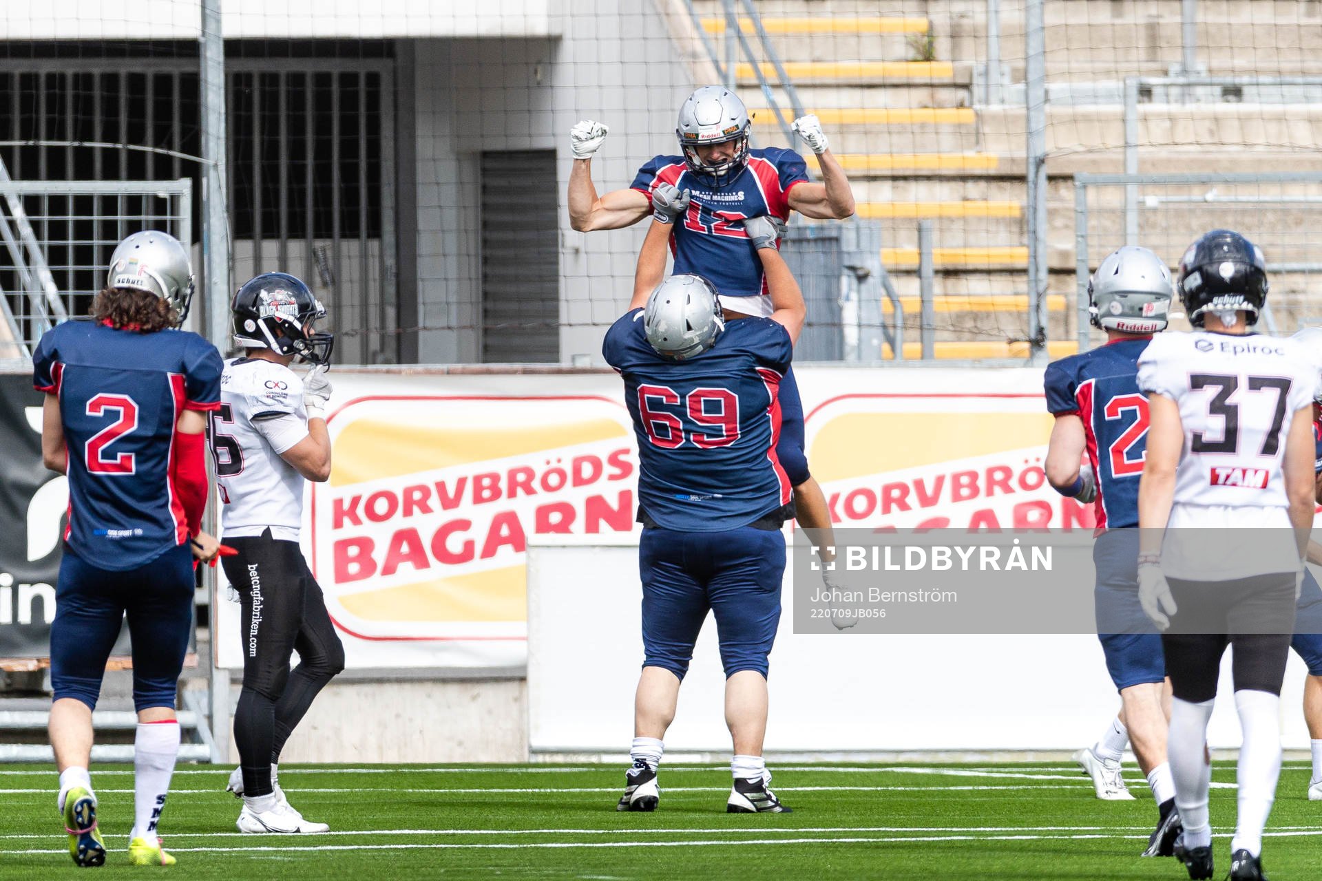 Stockholms Anton Blomgren jublar