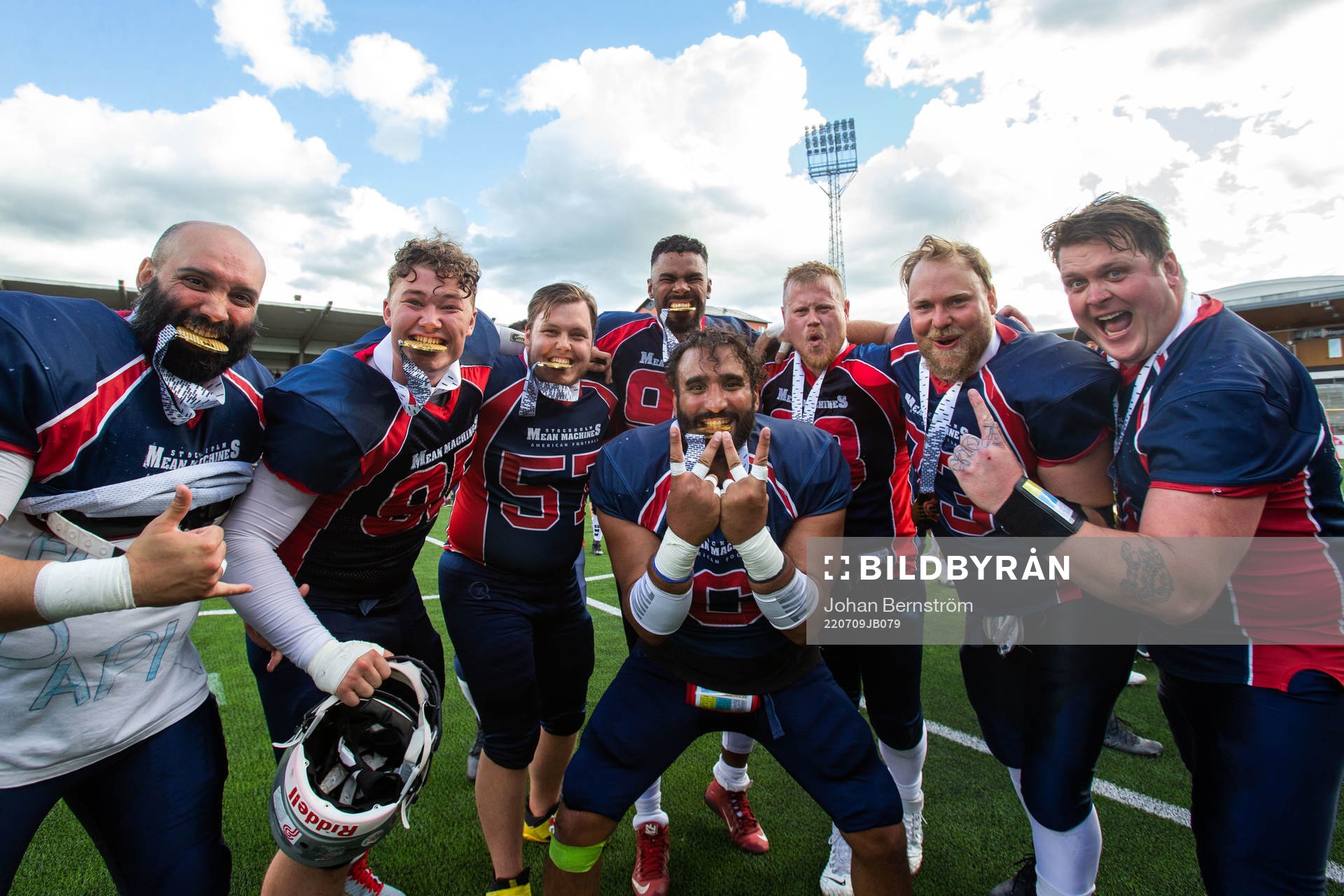 Spelare i Stockholm mean machines jublar