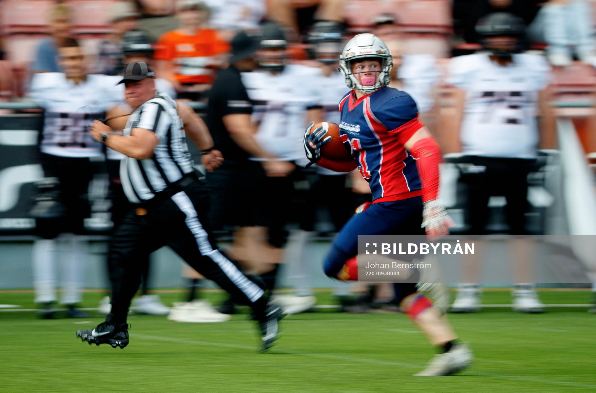 Stockholm mean machines Adam Westin gör touchdown i slutet