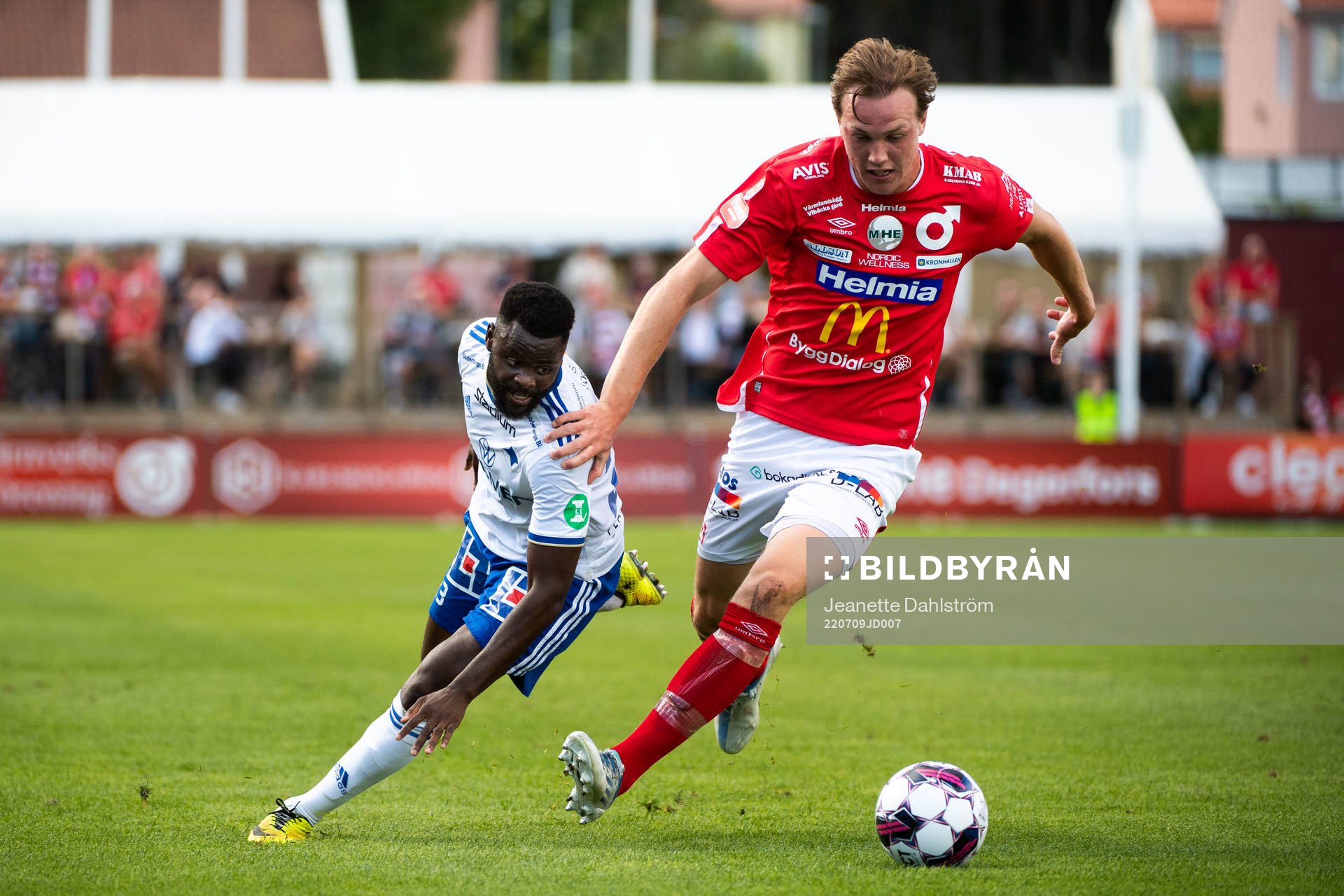 IFK Norrköpings Maic Sema och Degerfors Adam Carlen