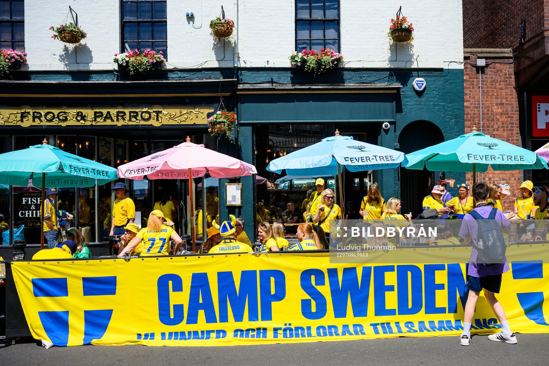 Camp Sweden gather sport Frog & Parrot in downtown Sheffield