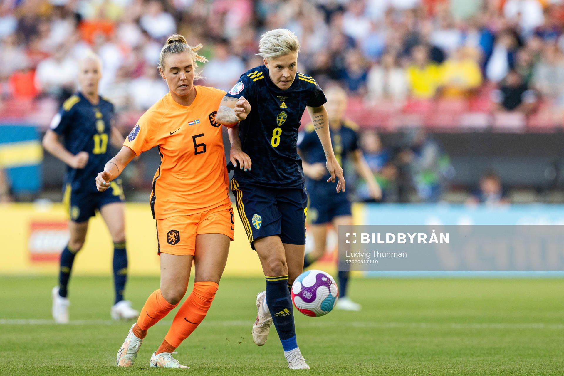Jill Jamie Roord of Netherlands and Lina Hurtig of Sweden