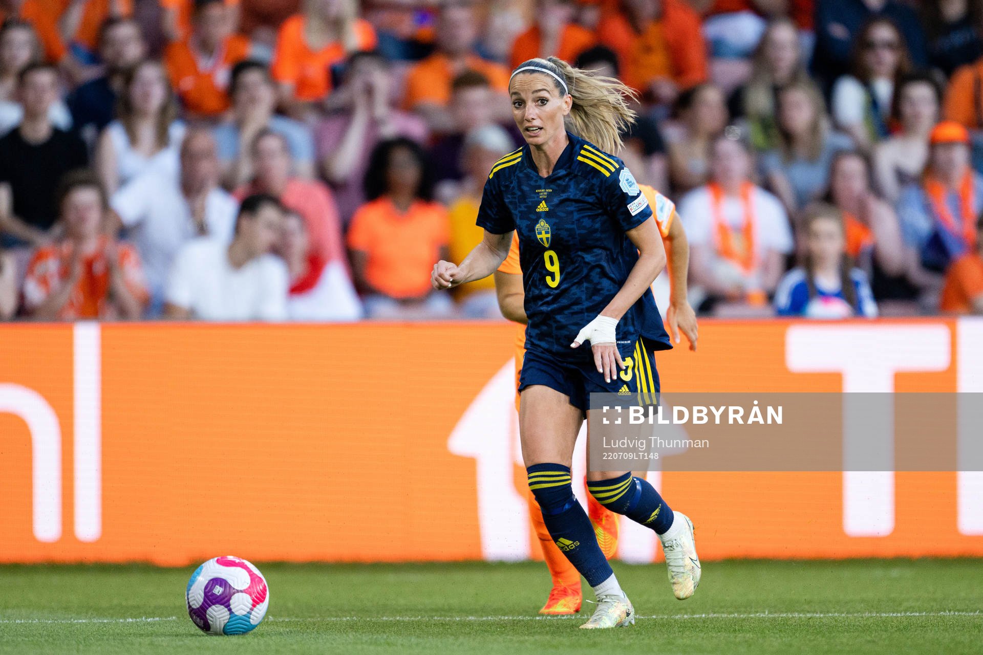 Kosovare Asllani of Sweden