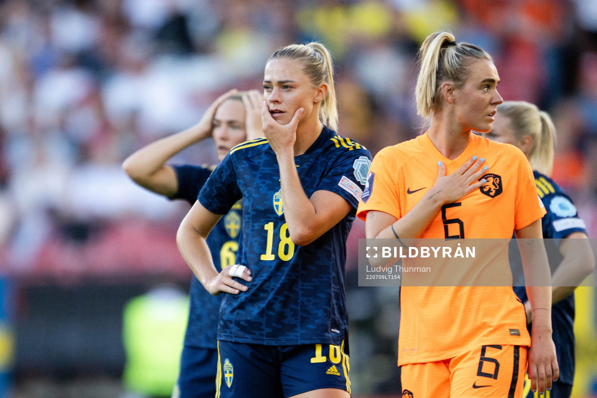 Fridolina Rolfö of Sweden and Jill Jamie Roord of