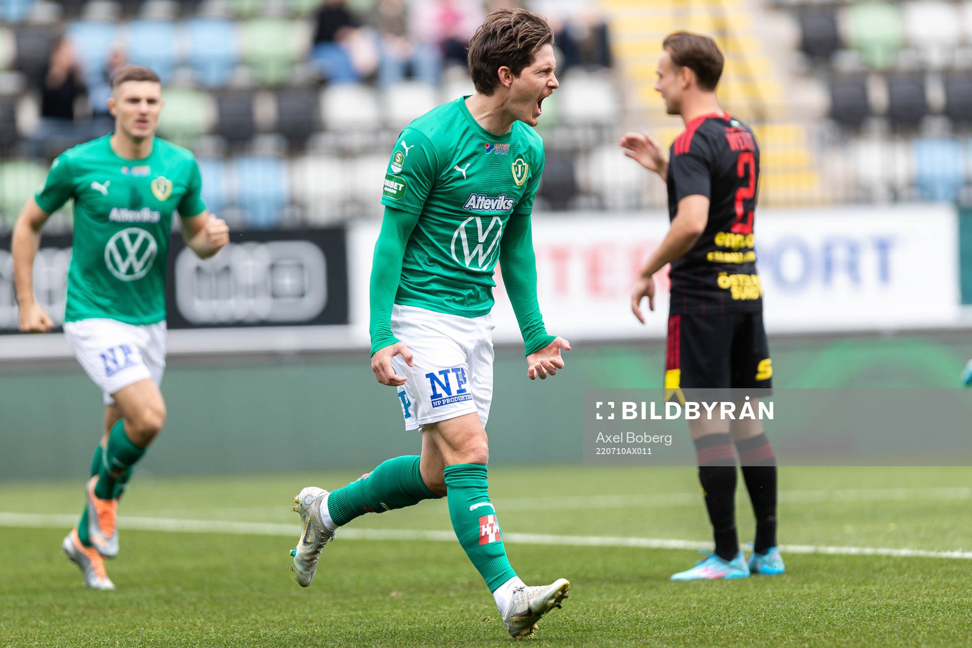 Jönköpings Södras Robin Book jublar efter 1-0 under fotbollsmatchen i Superettan mellan Jönköpings Södra och Östersund den 10 juli 2022 i Jönköping.