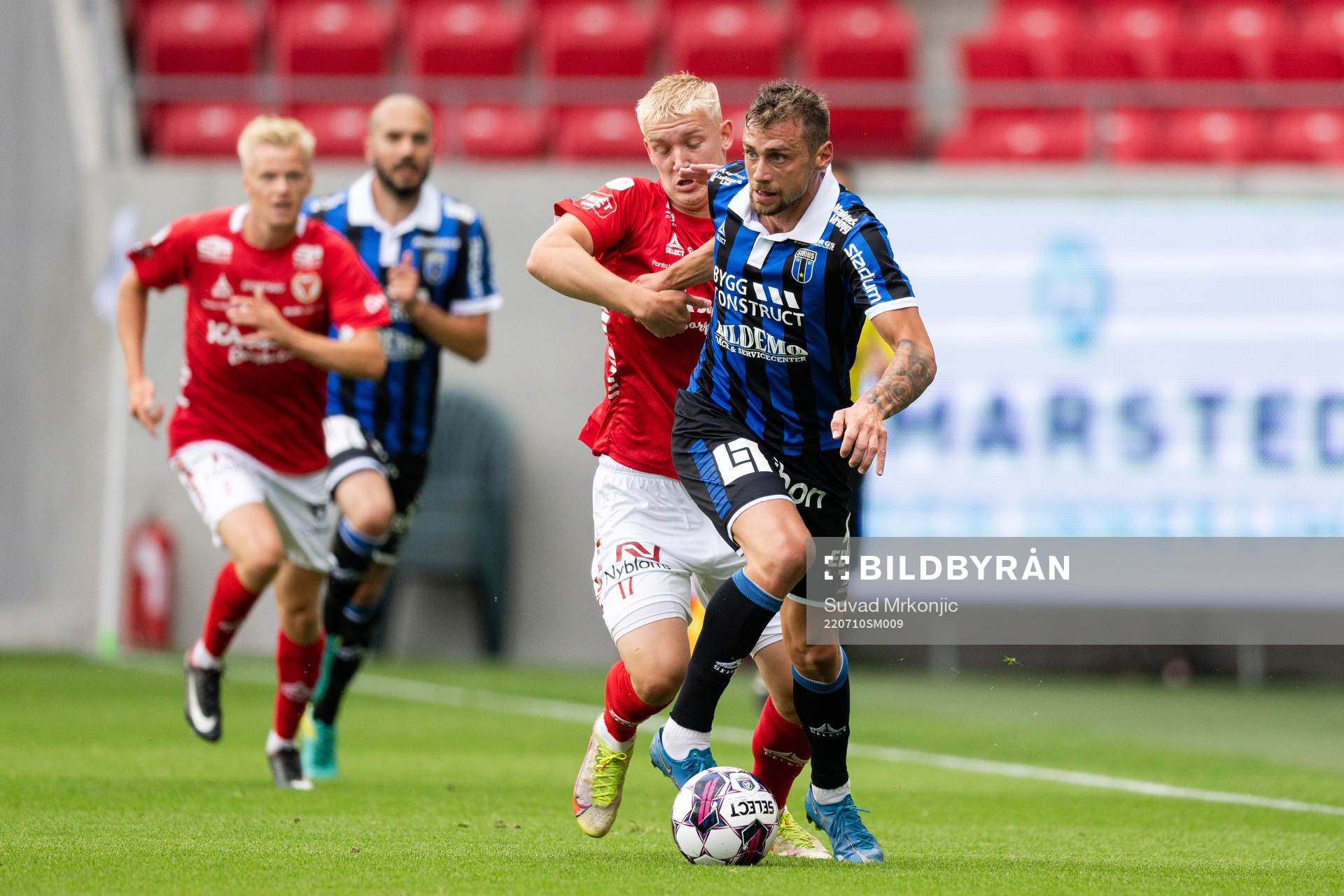 Kalmars Carl Gustafsson och Sirius Filip Rogic