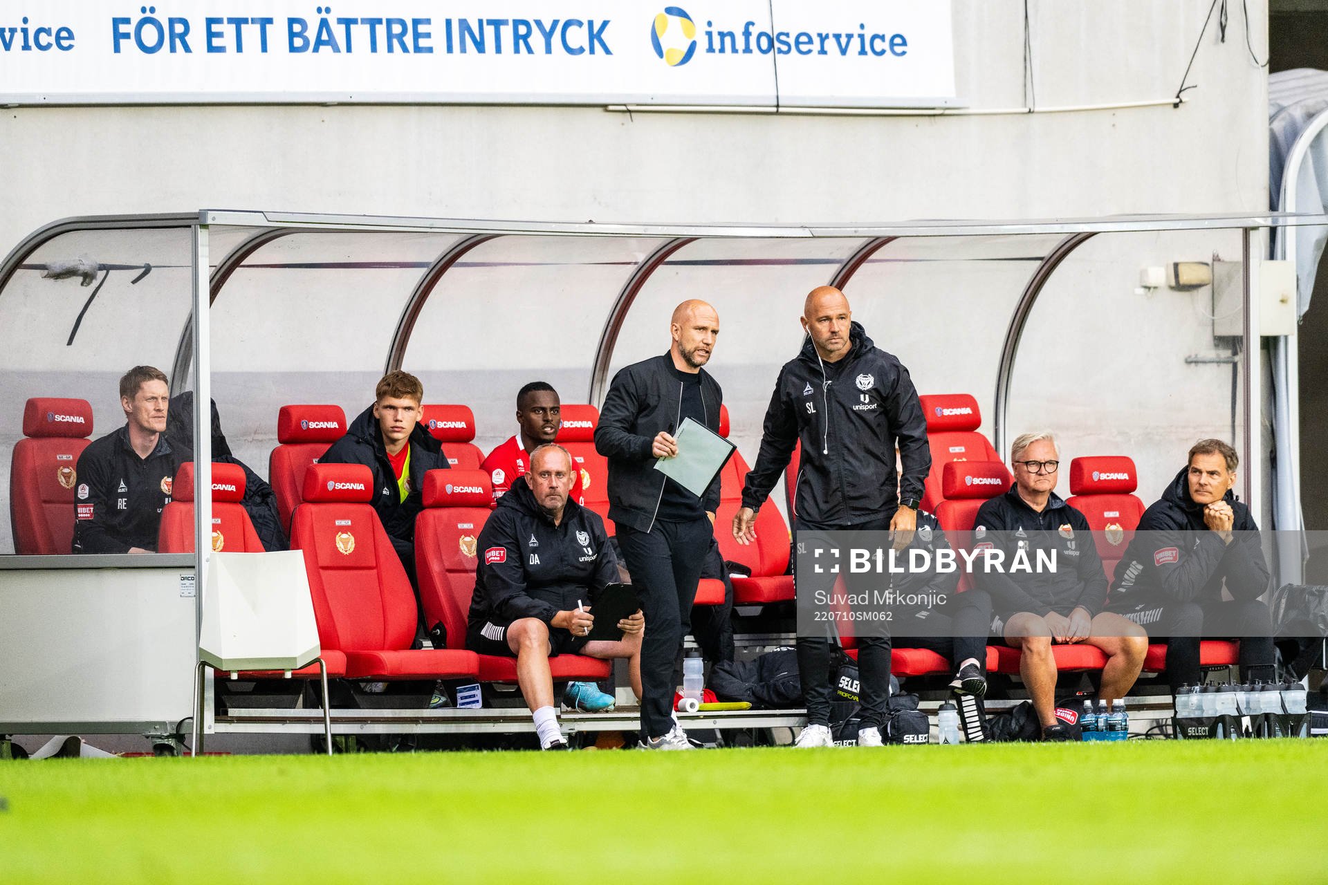 Kalmars tränare Henrik Rydström och assisterande tränare
