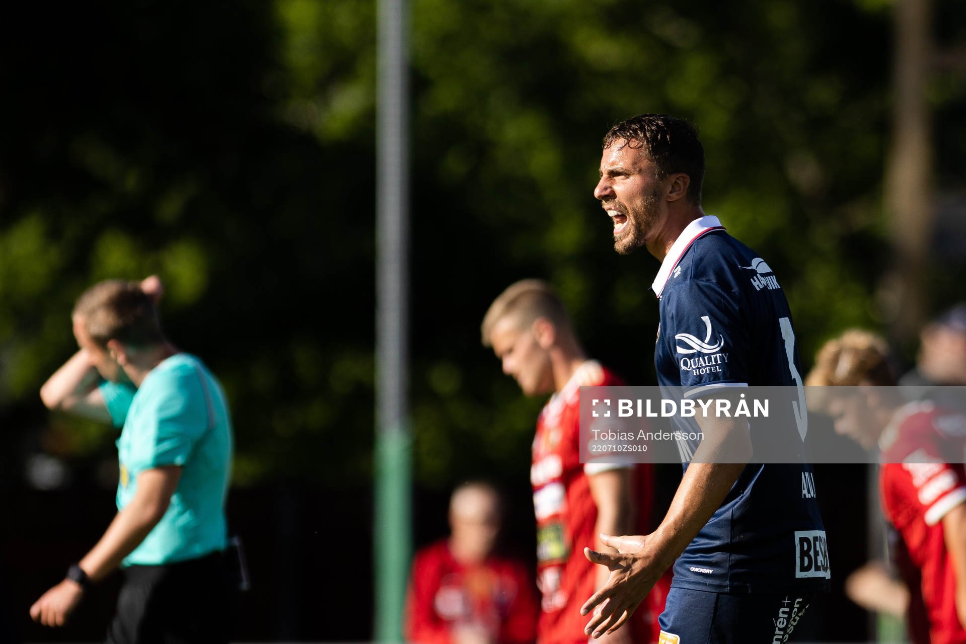 Örgrytes Jonathan Azulay deppar