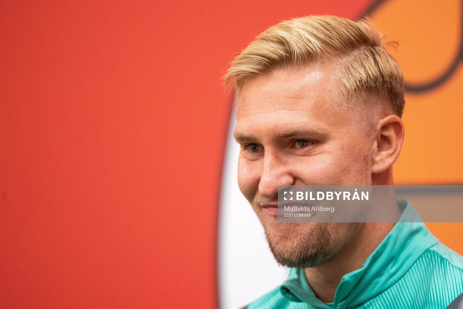 Peter Oliver Ekroth of Vikingur