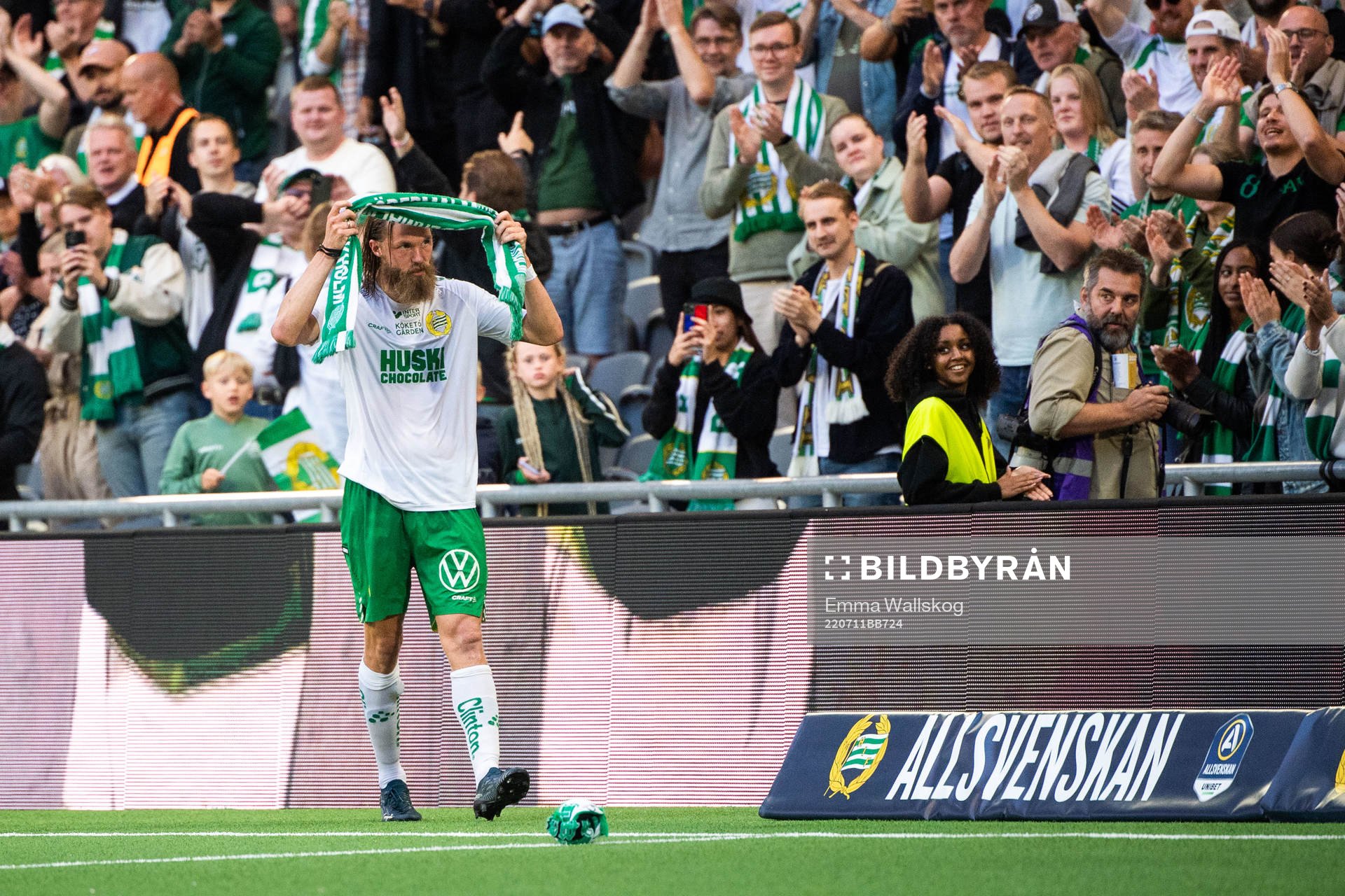 Hammarbys Bjørn Paulsen tackas av