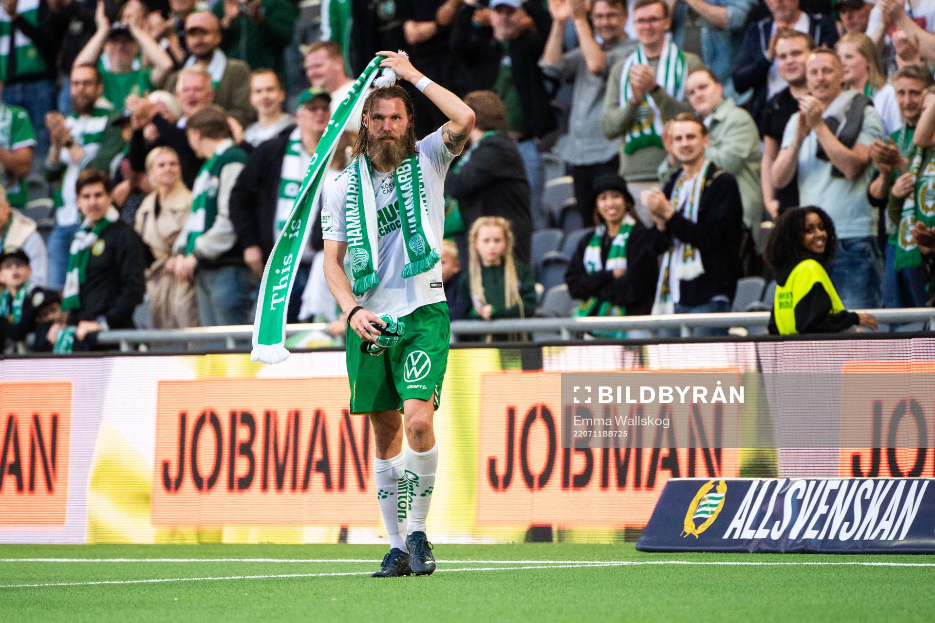Hammarbys Bjørn Paulsen tackas av