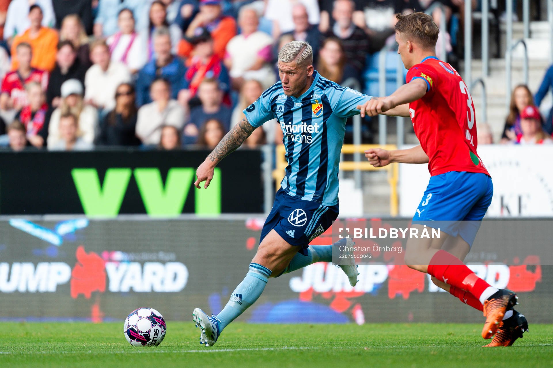 Djurgårdens Victor Edvardsen och Helsingborgs Casper Widell