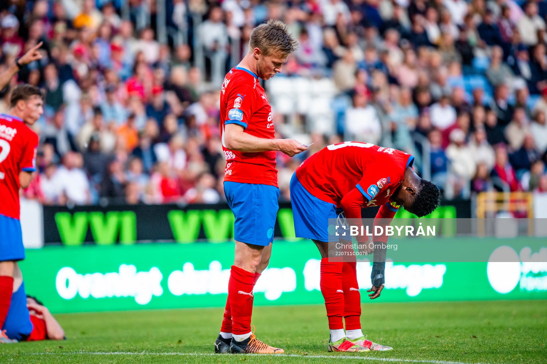 Helsingborgs Andreas Landgren och Joseph Amoako deppar