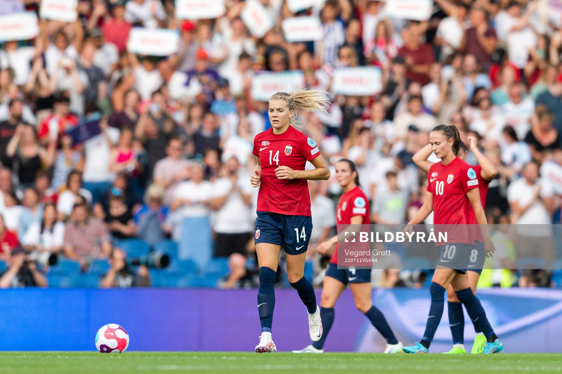 Ada Hegerberg of Norway look dejected
