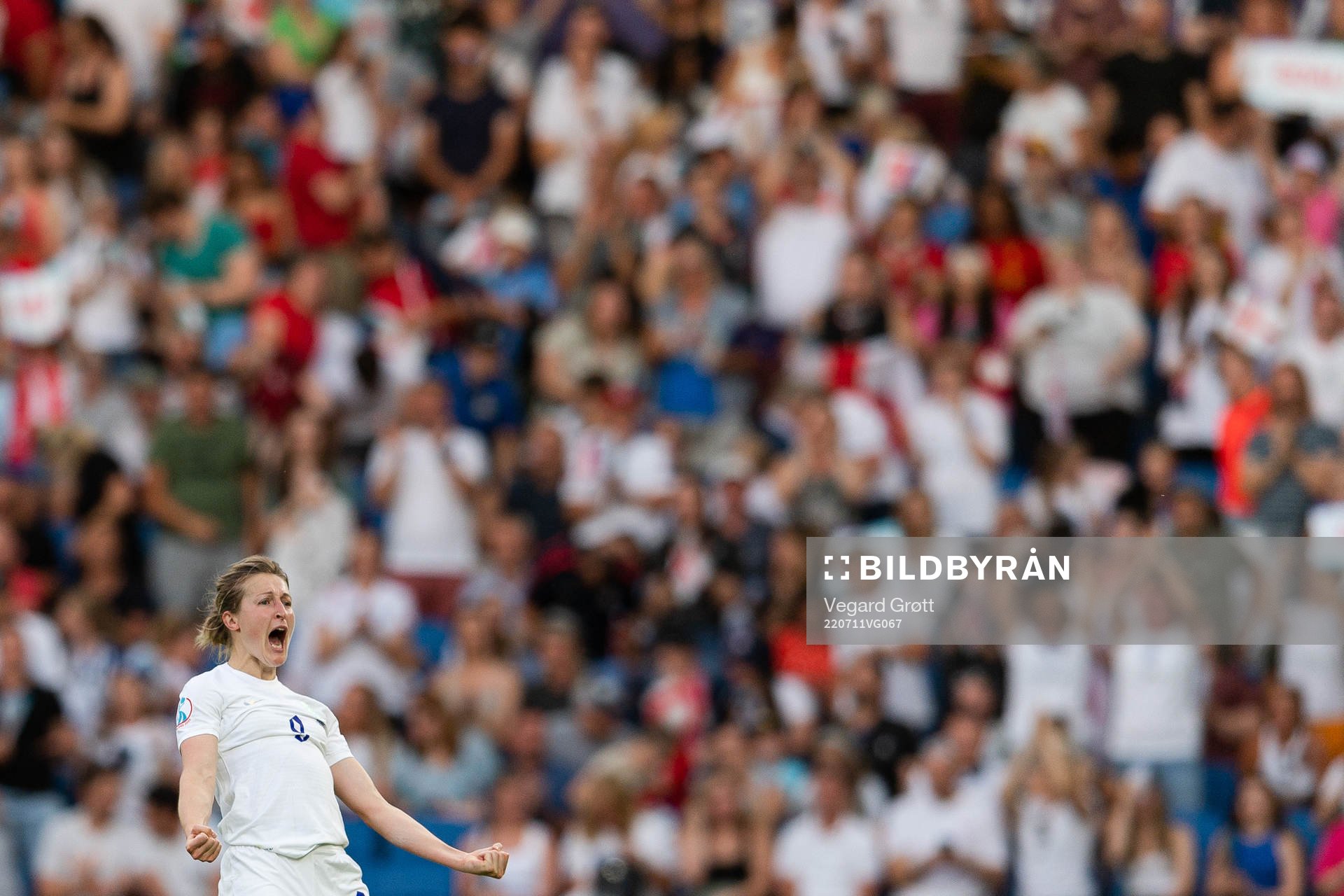 Ellen White of England celebrates the 3-0 goal
