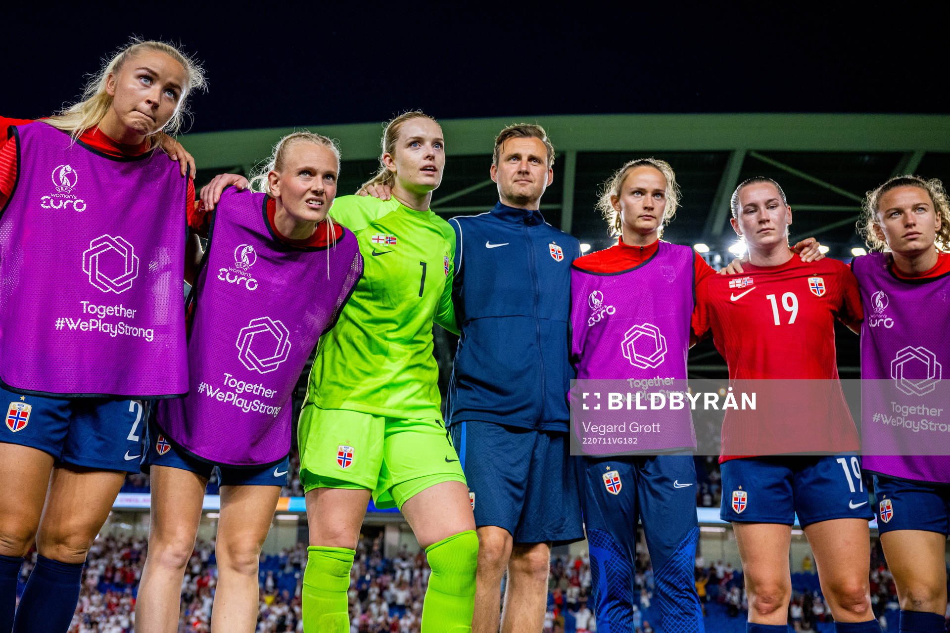 Anna Jøsendal, Karina Sævik, goalkeeper Guro Pettersen,