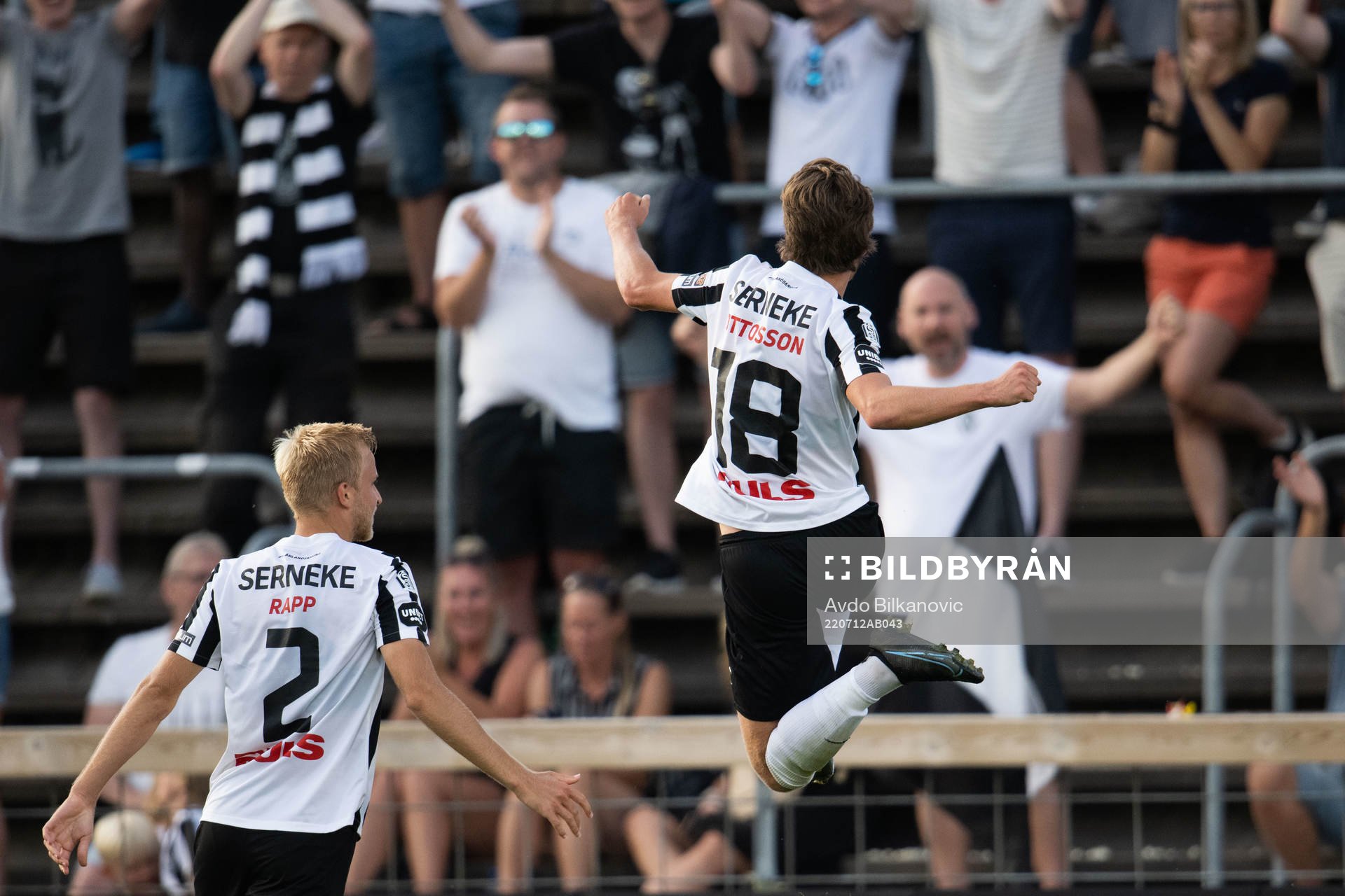 Landskronas Filip Ottosson jublar
