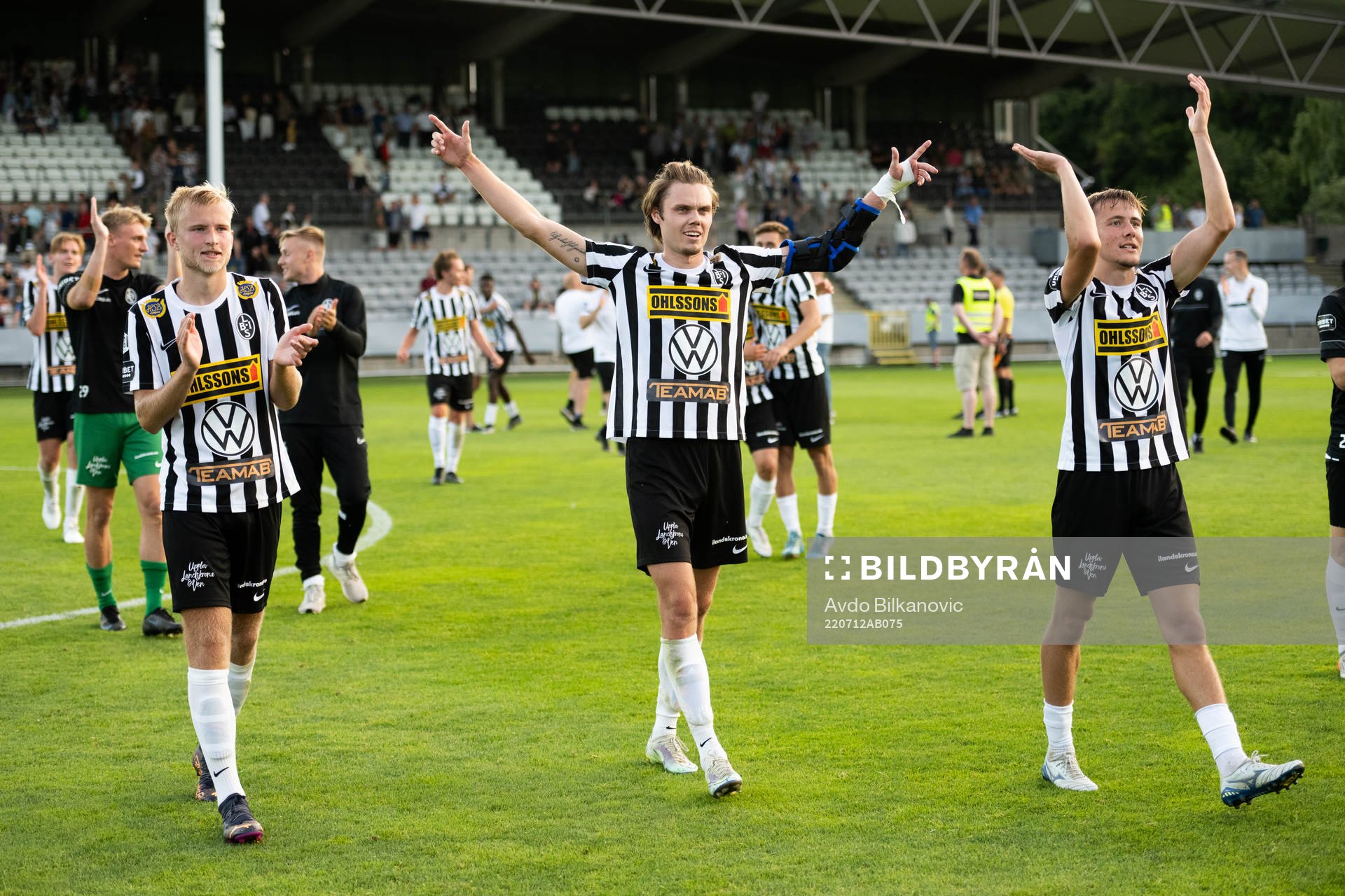 Landskronas spelare jublar