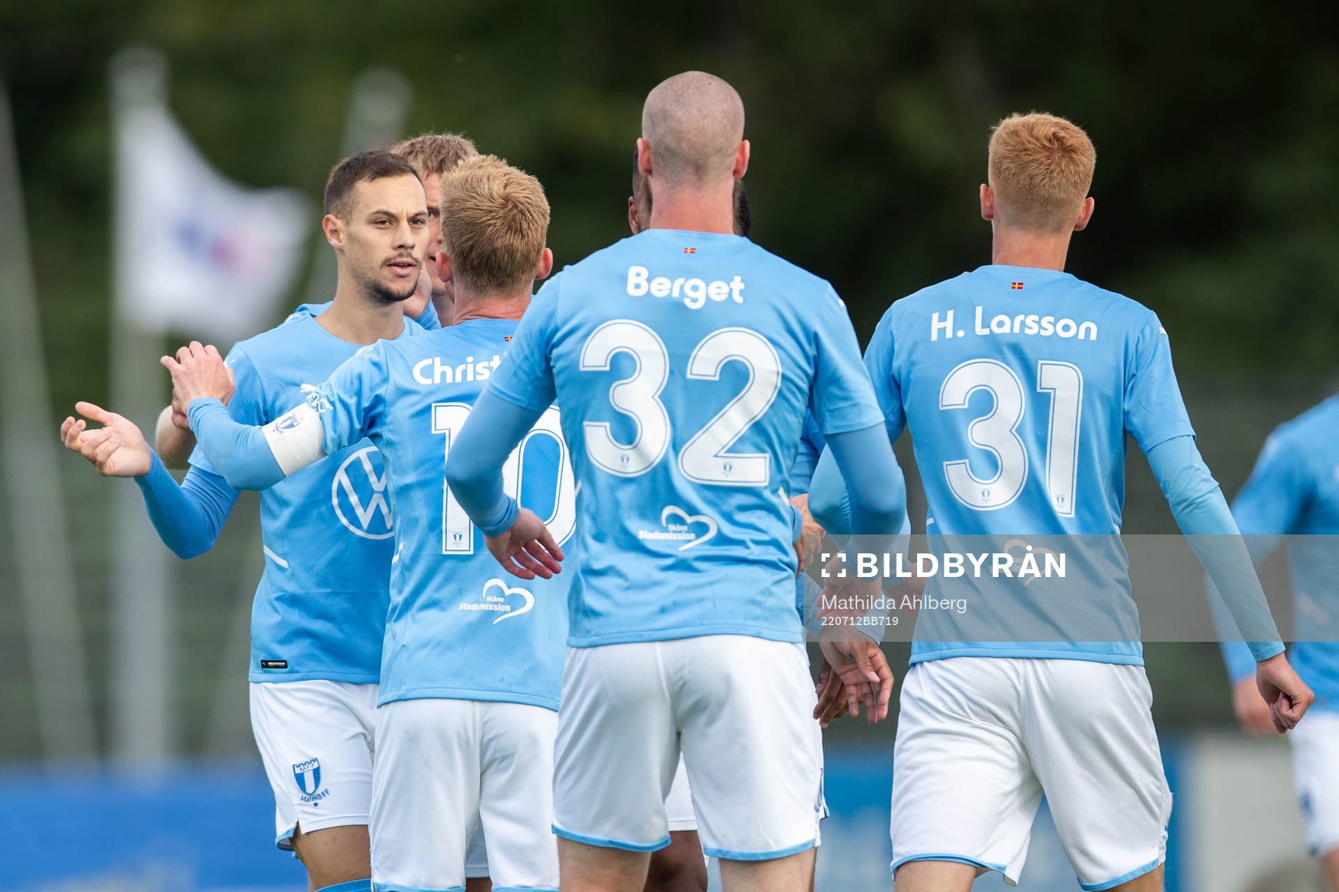 Veljko Birmancevic of Malmö FF celebrate
