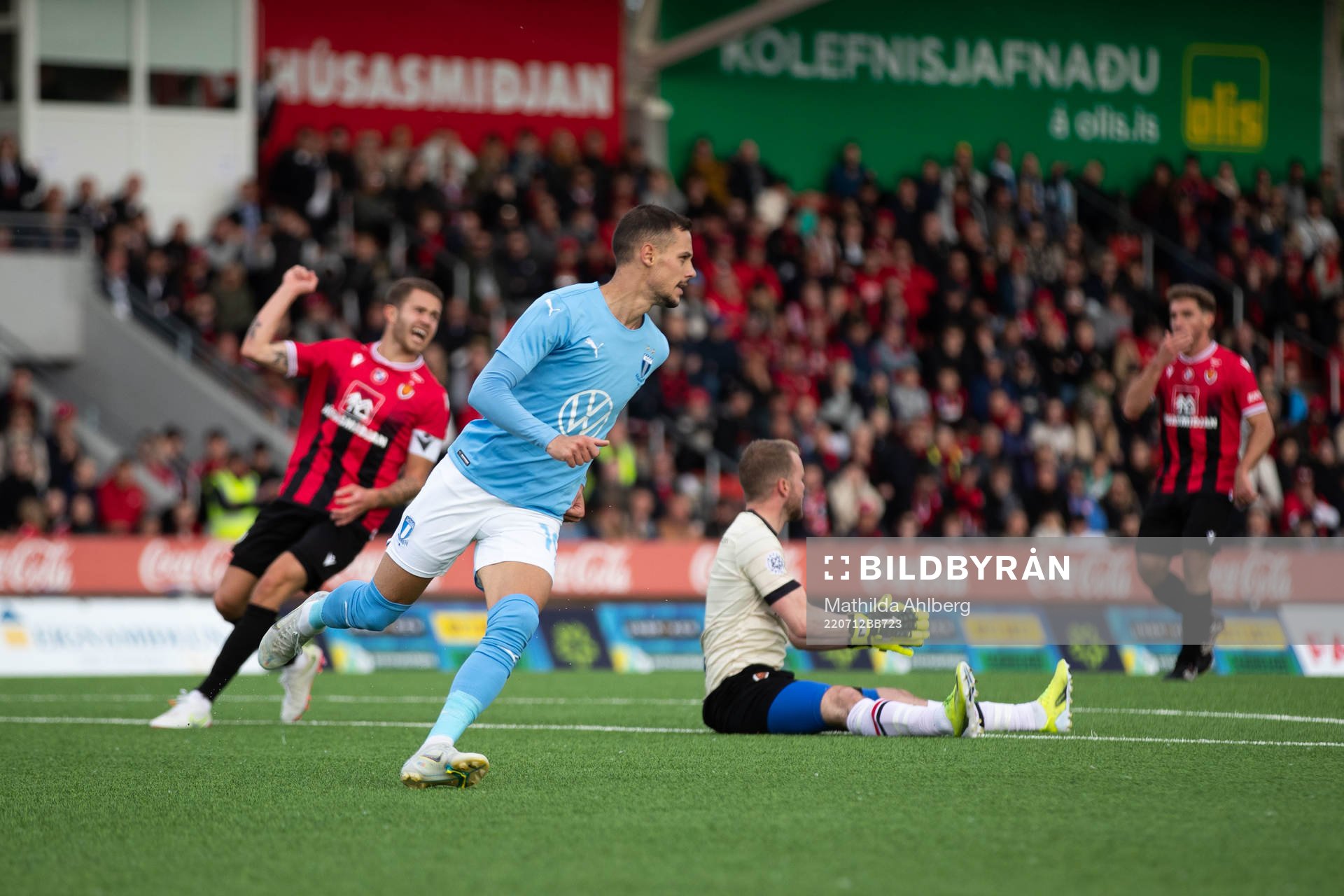 Veljko Birmancevic of Malmö FF celebrates