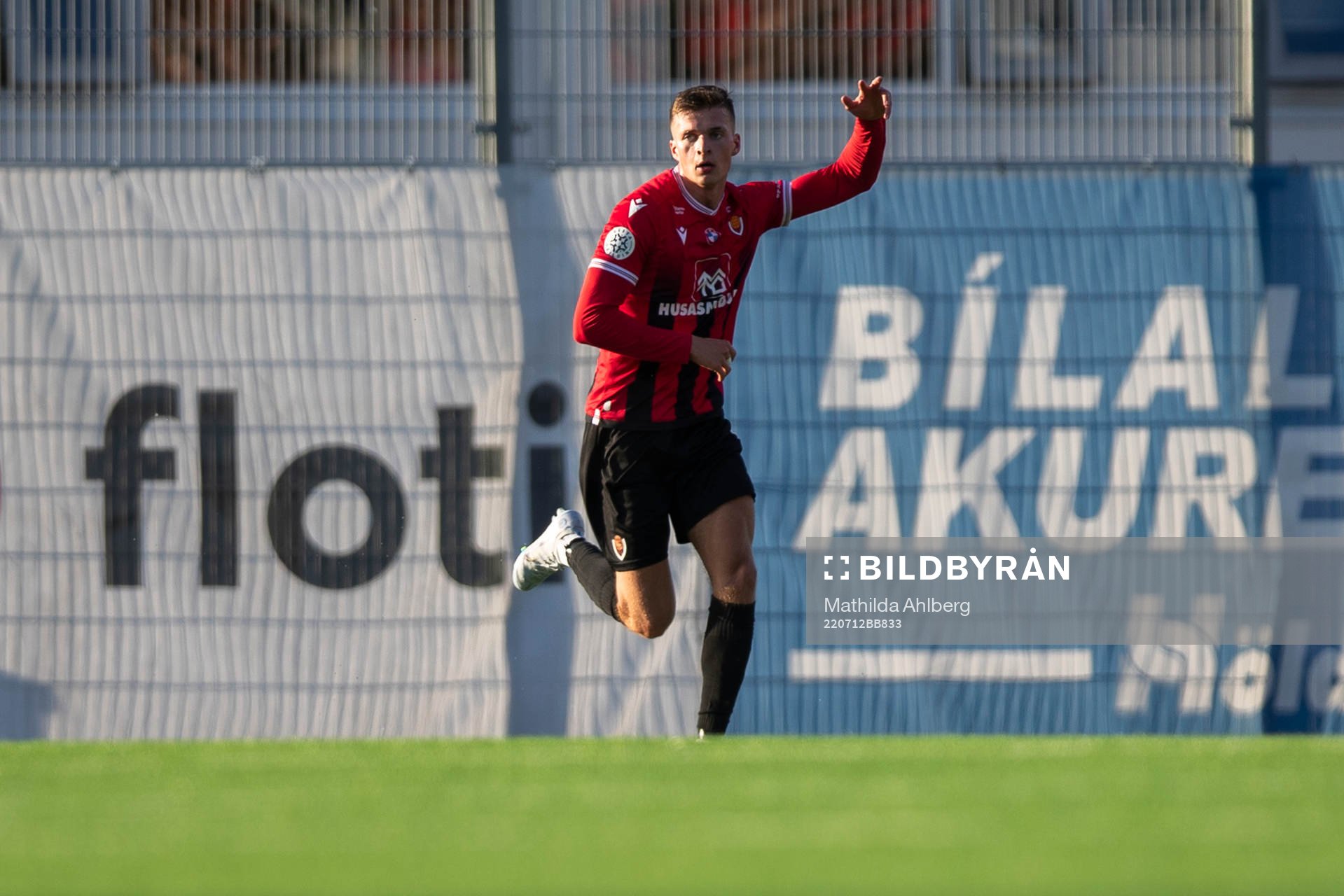 Karl Fridleifur Gunnarsson of Vikingur celebrates
