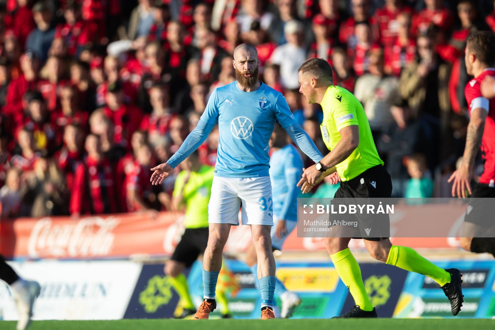 Jo Inge Berget of Malmö FF reacts