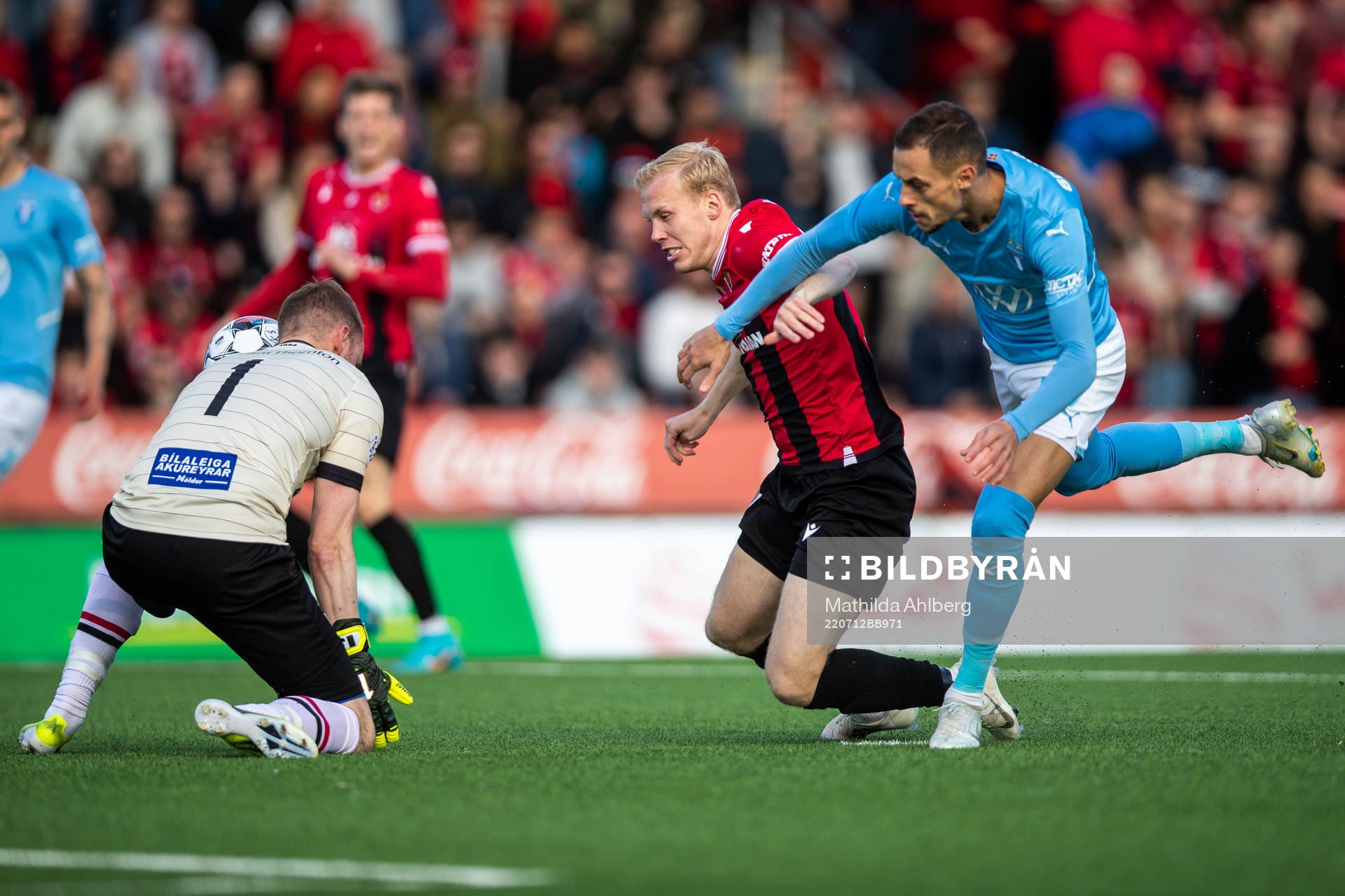 Veljko Birmancevic of Malmö FF and Viktor Örlygur Andrason of Vikingur during the UEFA Champions League qualifying match between Vikingur and Malmö FF on July 12, 2022 in Reykjavik.