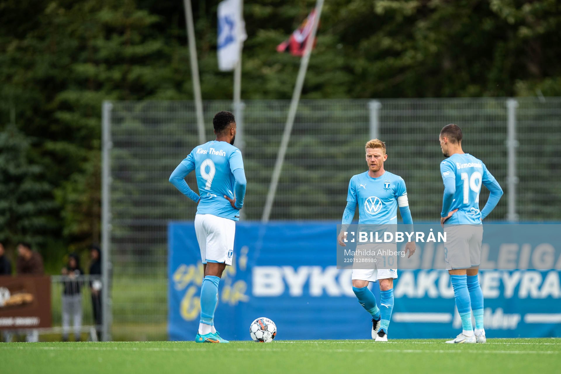 Isaac Kiese Thelin, Veljko Birmancevic and Veljko