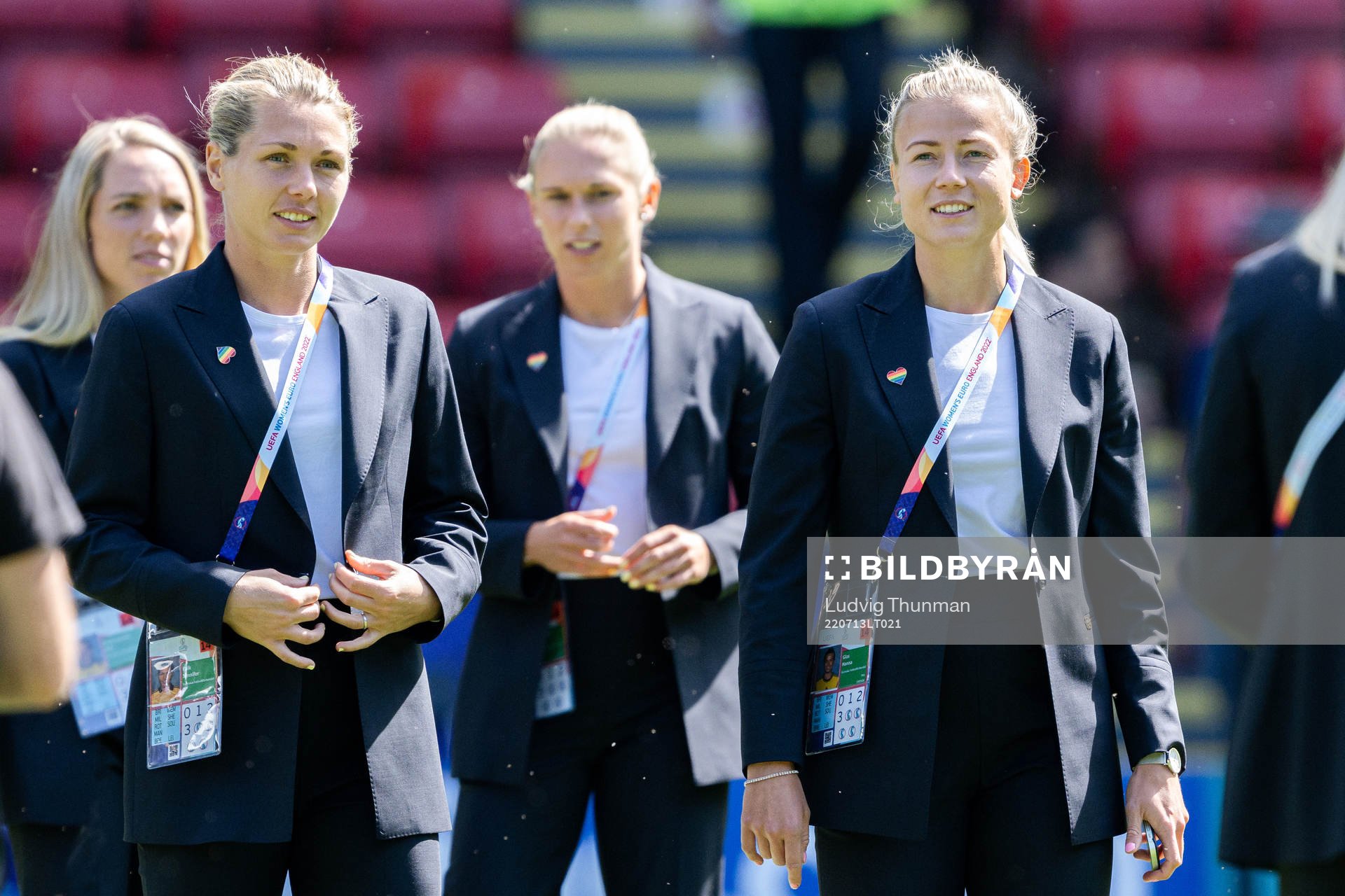Goalkeeper Jennifer Falk and Hanna Glas of Sweden
