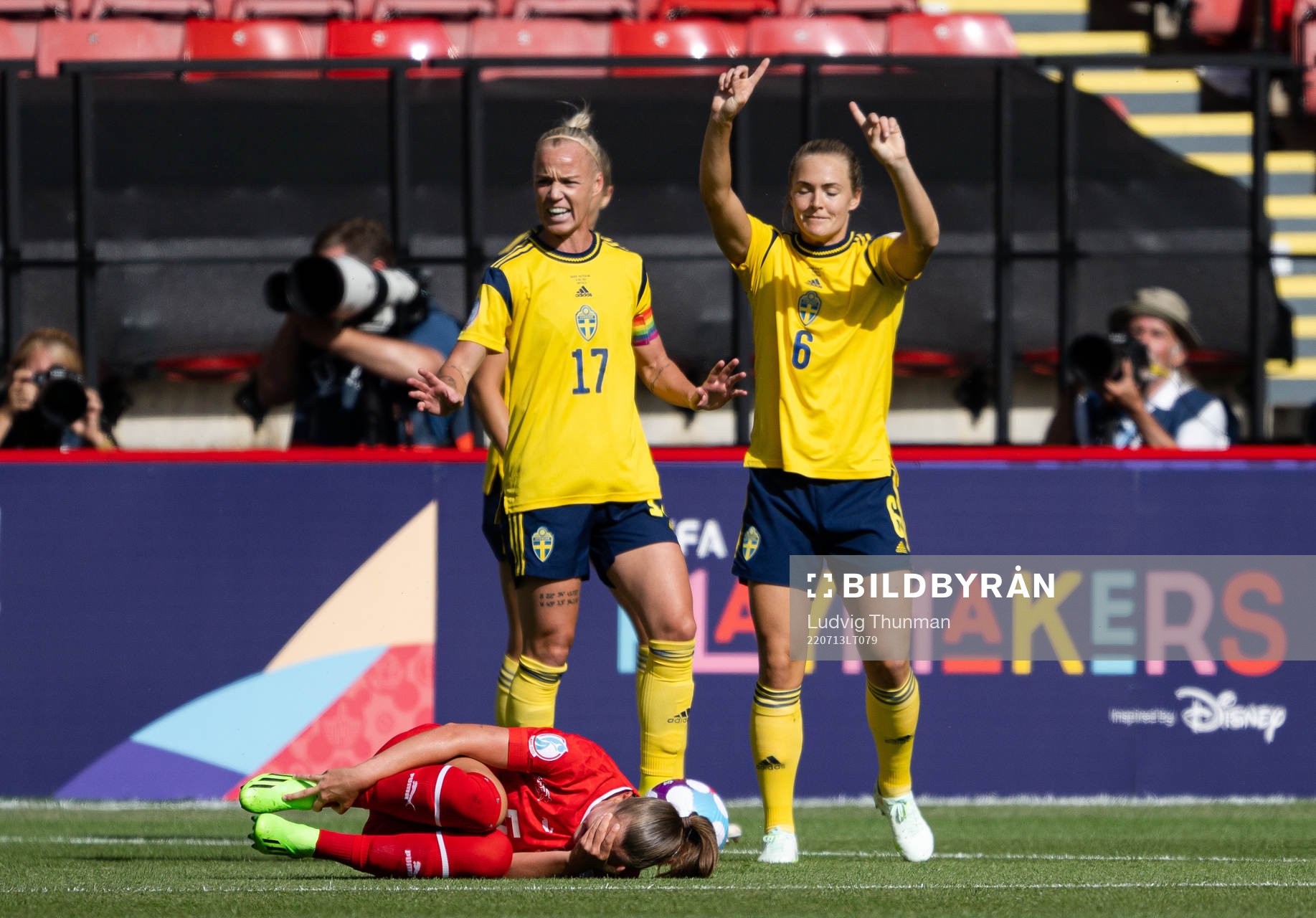 Caroline Seger and Magdalena Eriksson of Sweden reacts