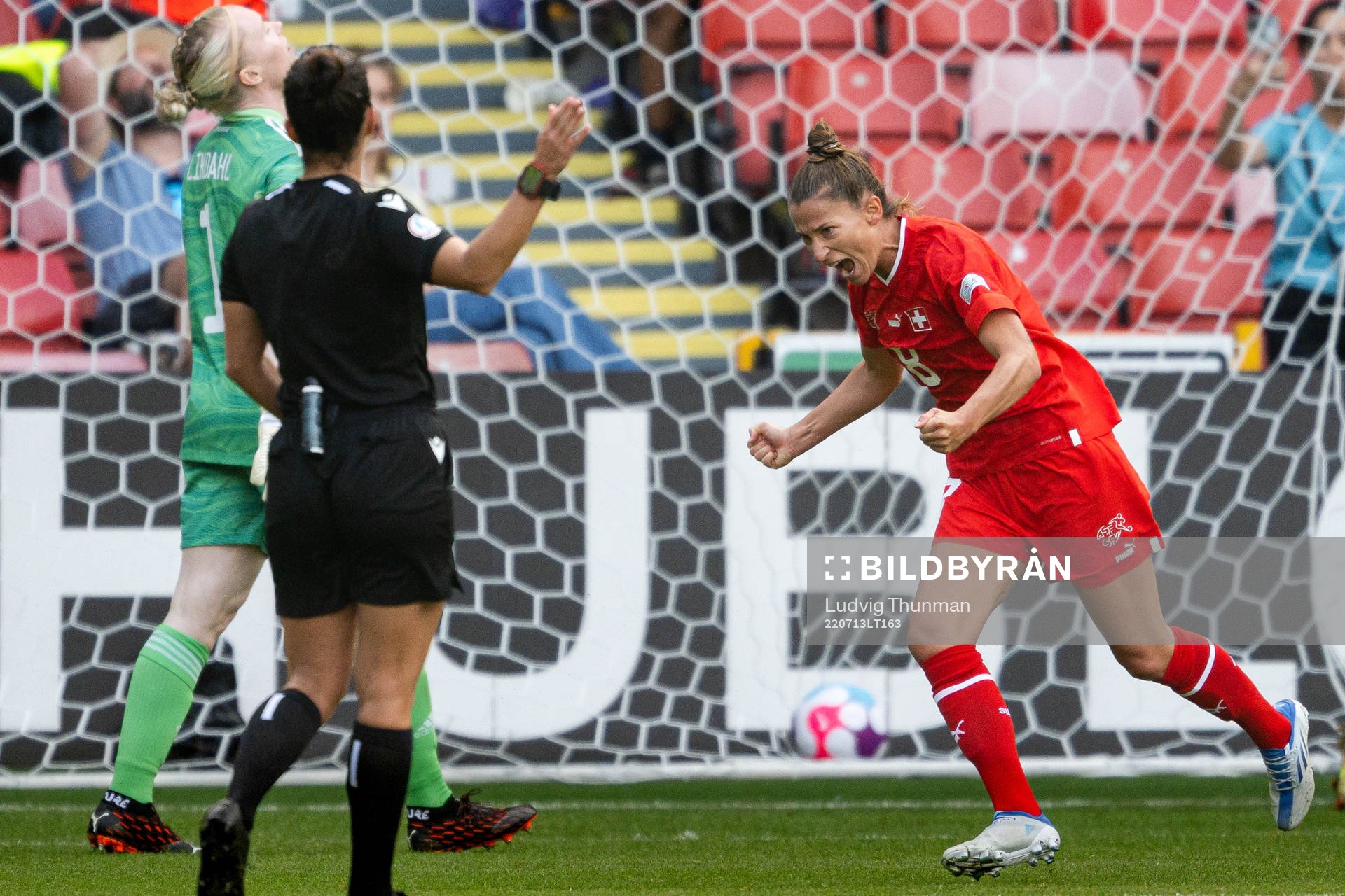 Sandy Maendly of Switzerland celebrates the 1-1 goal by